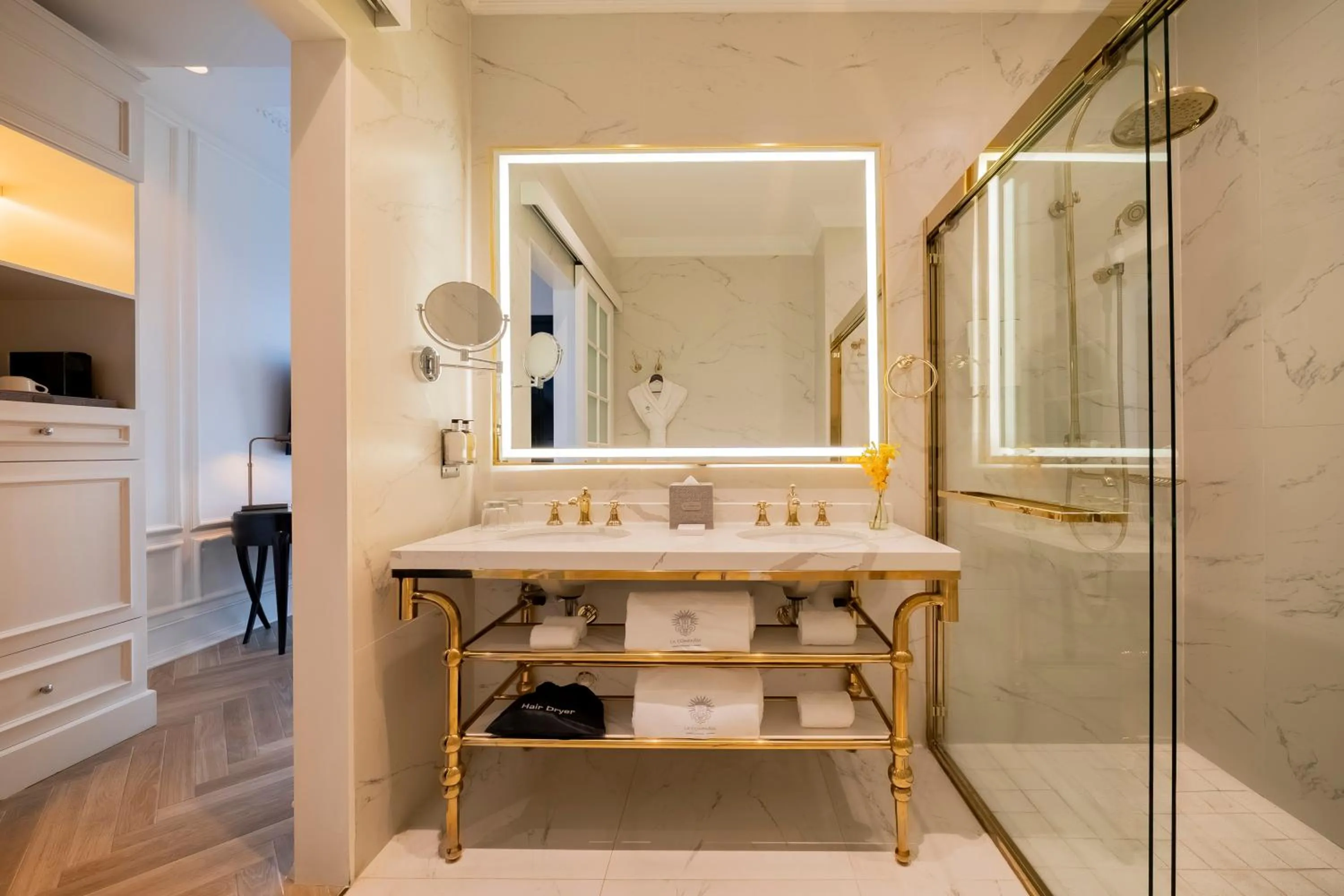 Hotel La Compañía Casco Antiguo