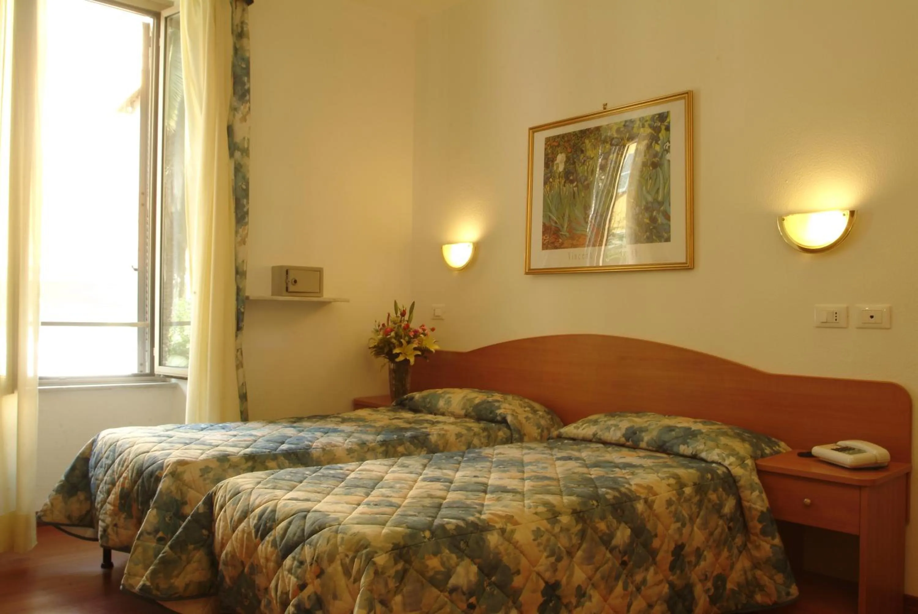 Photo of the whole room, Bed in Hotel Tirreno