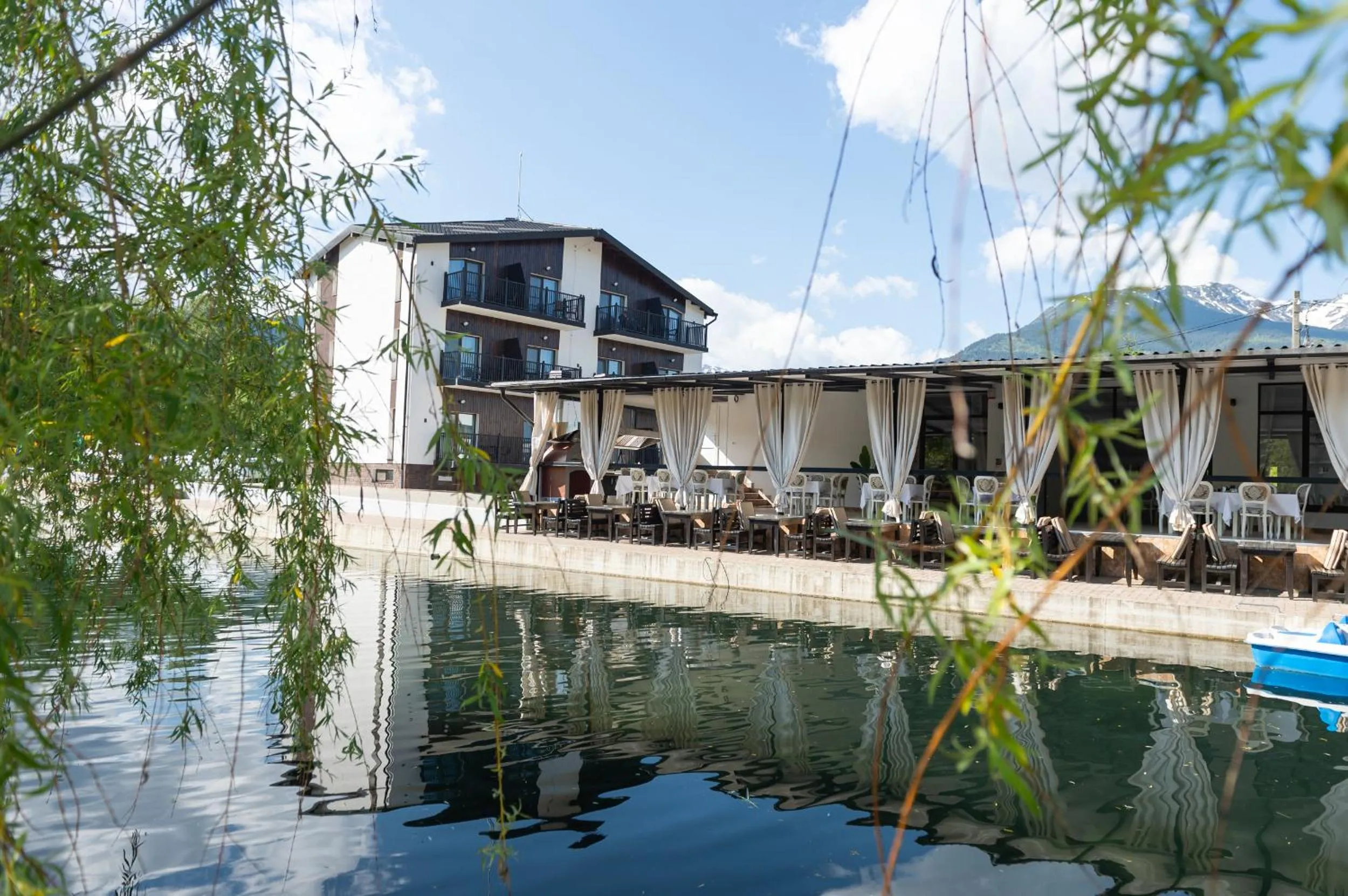 Complex Pescăresc Gura Repezii Borșa