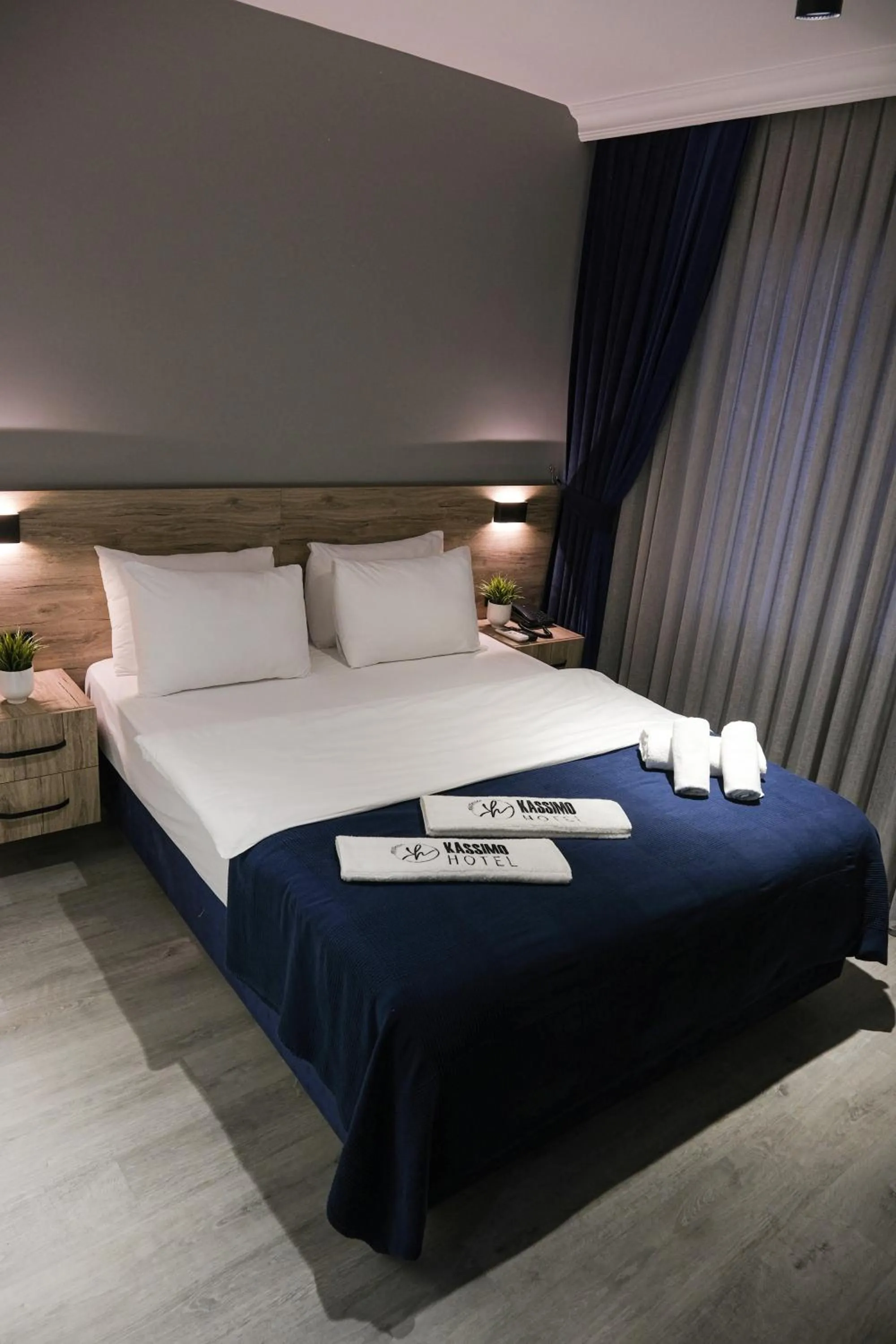 Bed in Kassimo Hotel