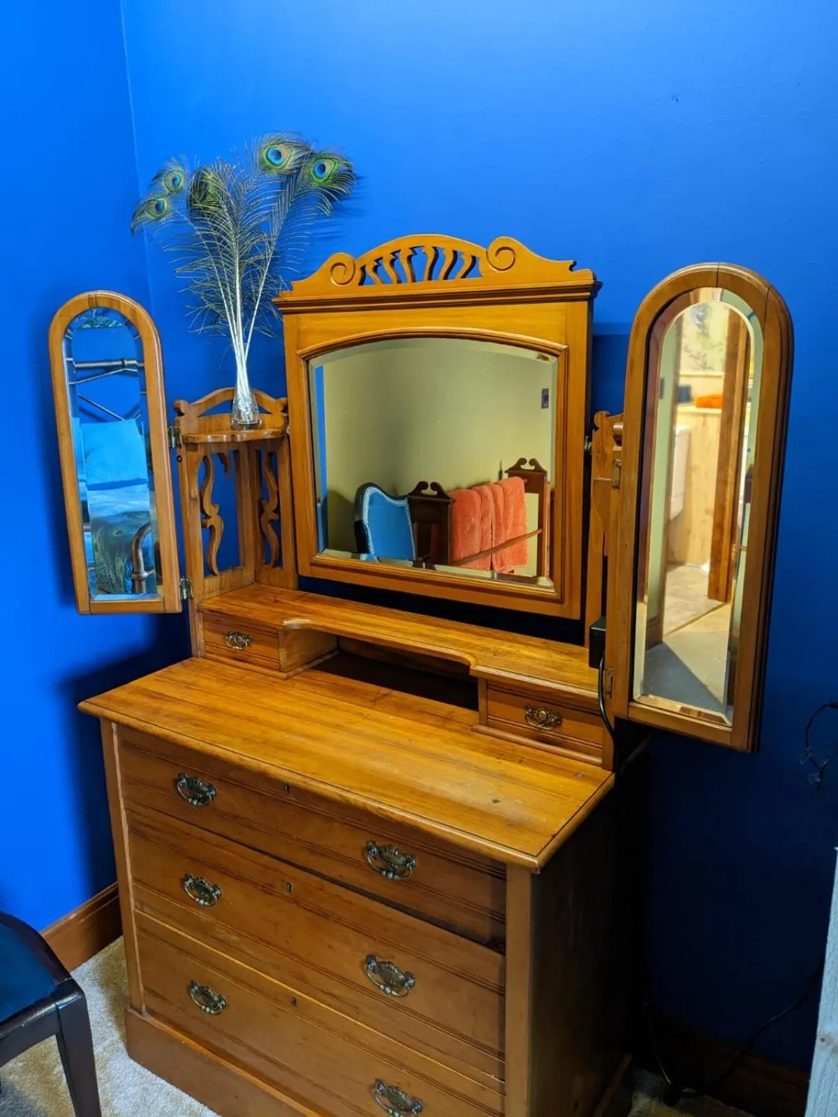 hair dresser in Hideaway Escapes, Farmhouse B&B & Holiday Home, Ideal family stay or Romantic break, Friendly animals on our smallholding in beautiful Pembrokeshire setting close to Narberth