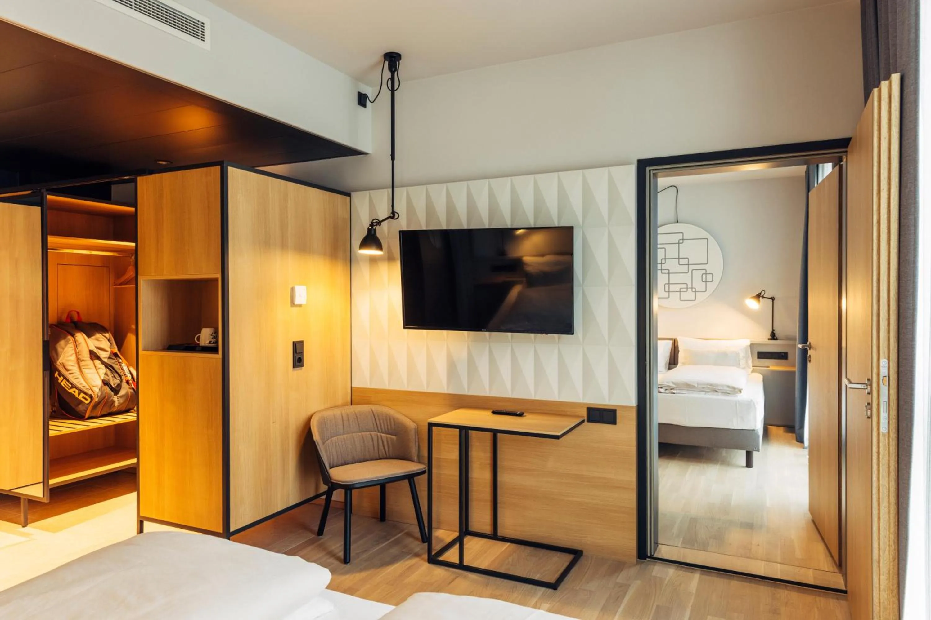 Photo of the whole room, Bed in harry's home Telfs hotel & apartments