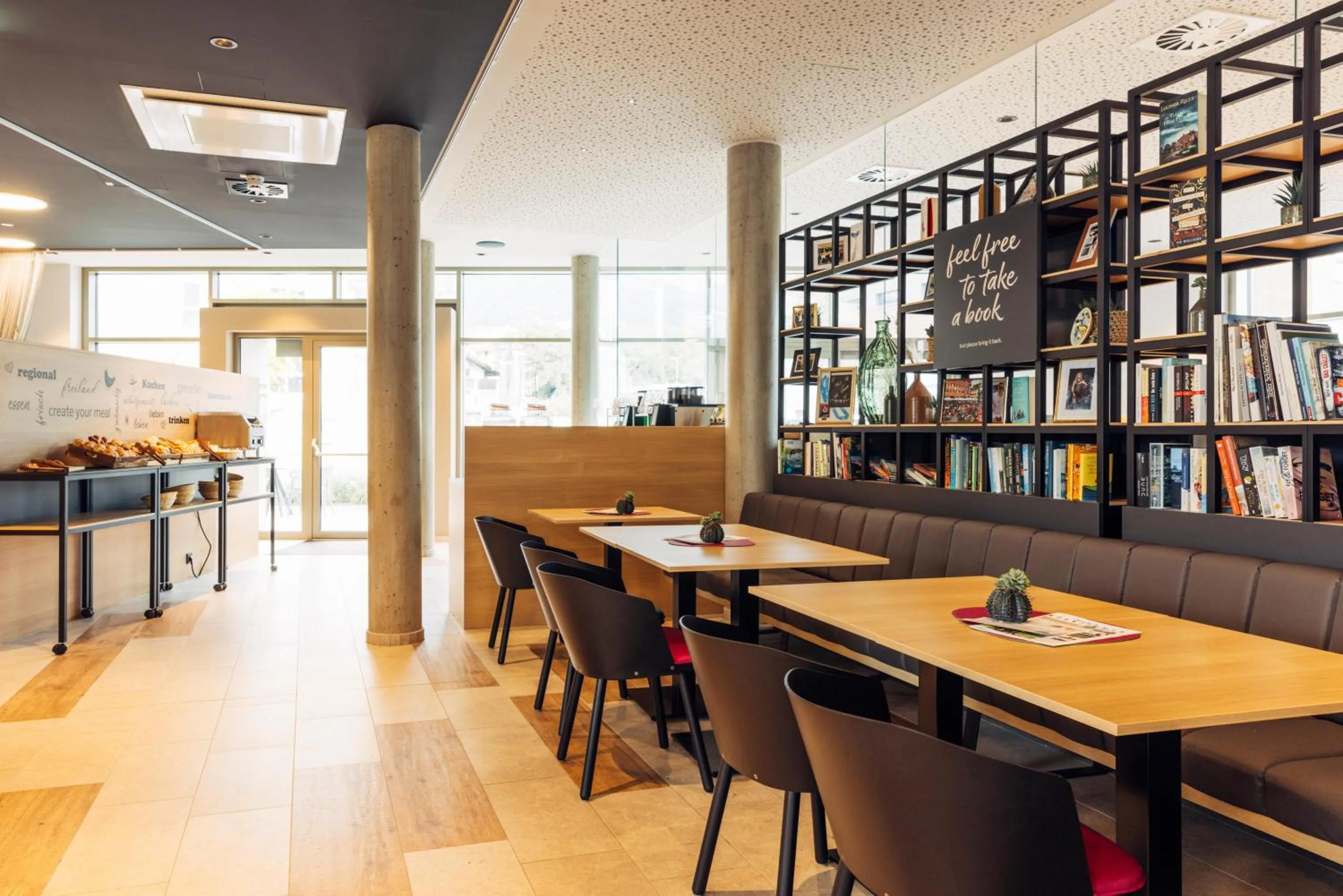 Restaurant/places to eat in harry's home Telfs hotel & apartments