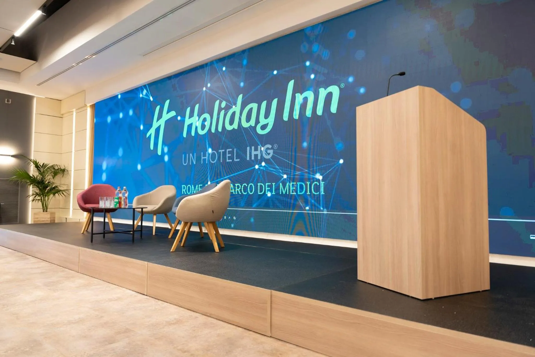Meeting/conference room in Holiday Inn Rome - Eur Parco Dei Medici by IHG