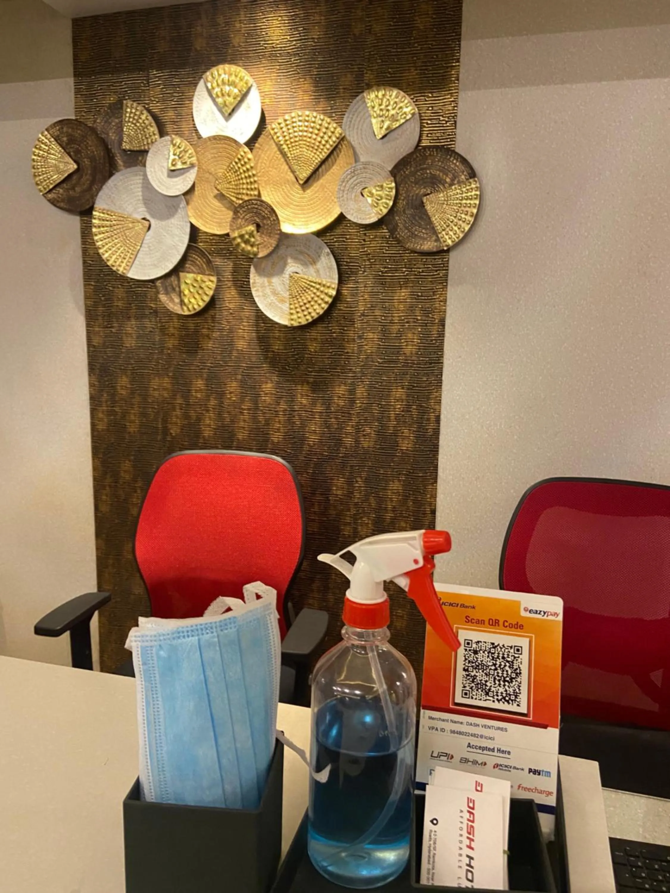 Lobby or reception in Dash Hotels - Affordable Luxury