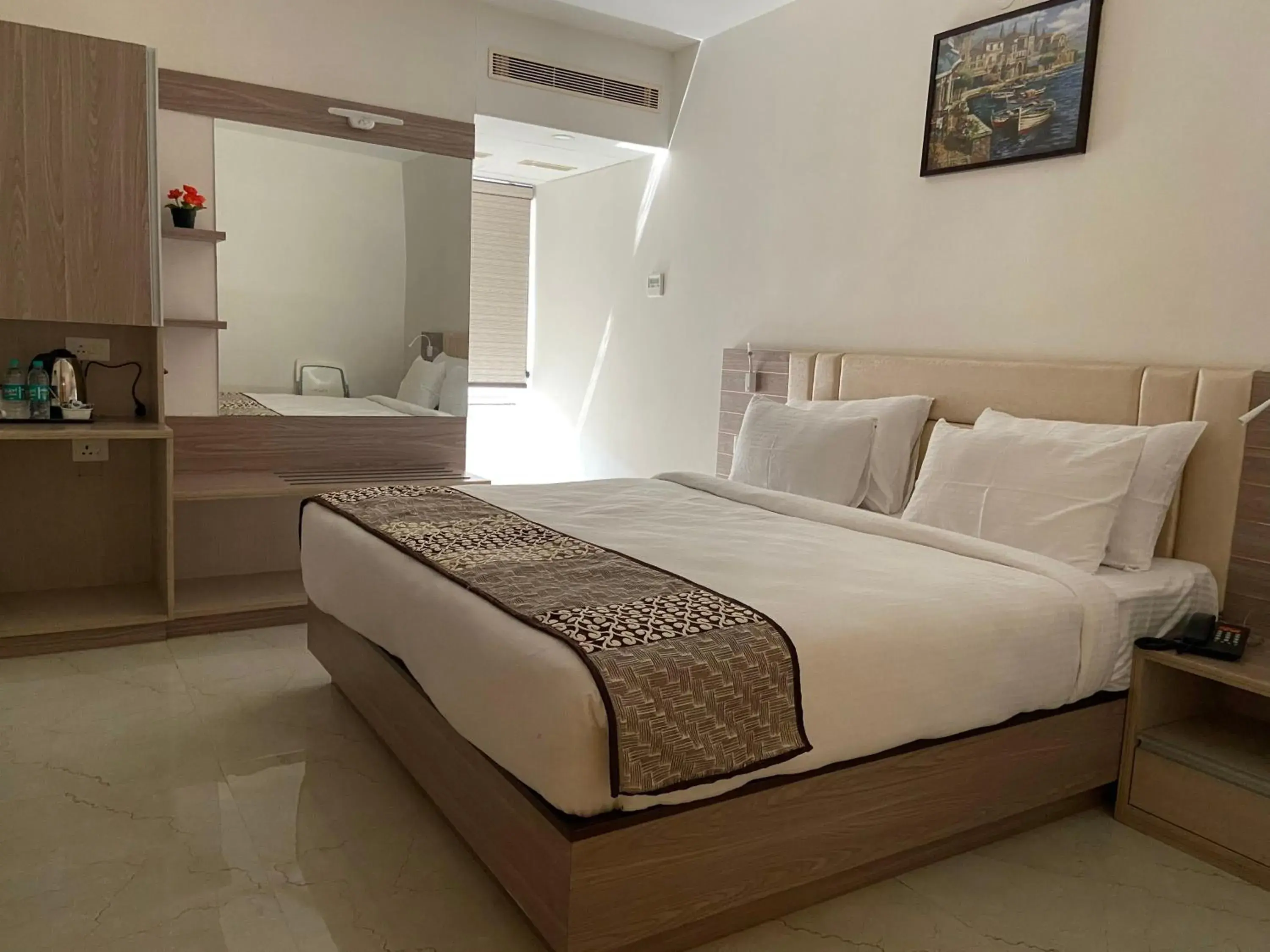 Standard Double Room - single occupancy in Dash Hotels - Affordable Luxury Standard Double Room - single occupancy in Dash Hotels - Affordable Luxury
