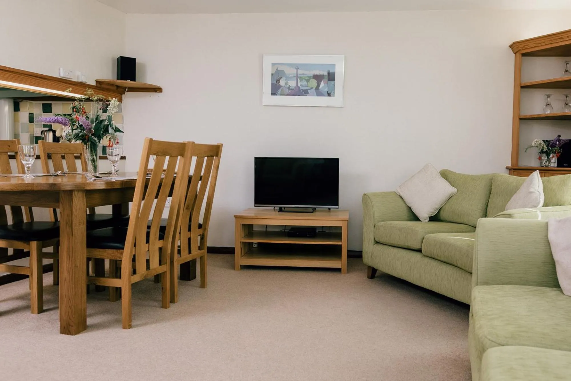 TV and multimedia in Galwad y Mor