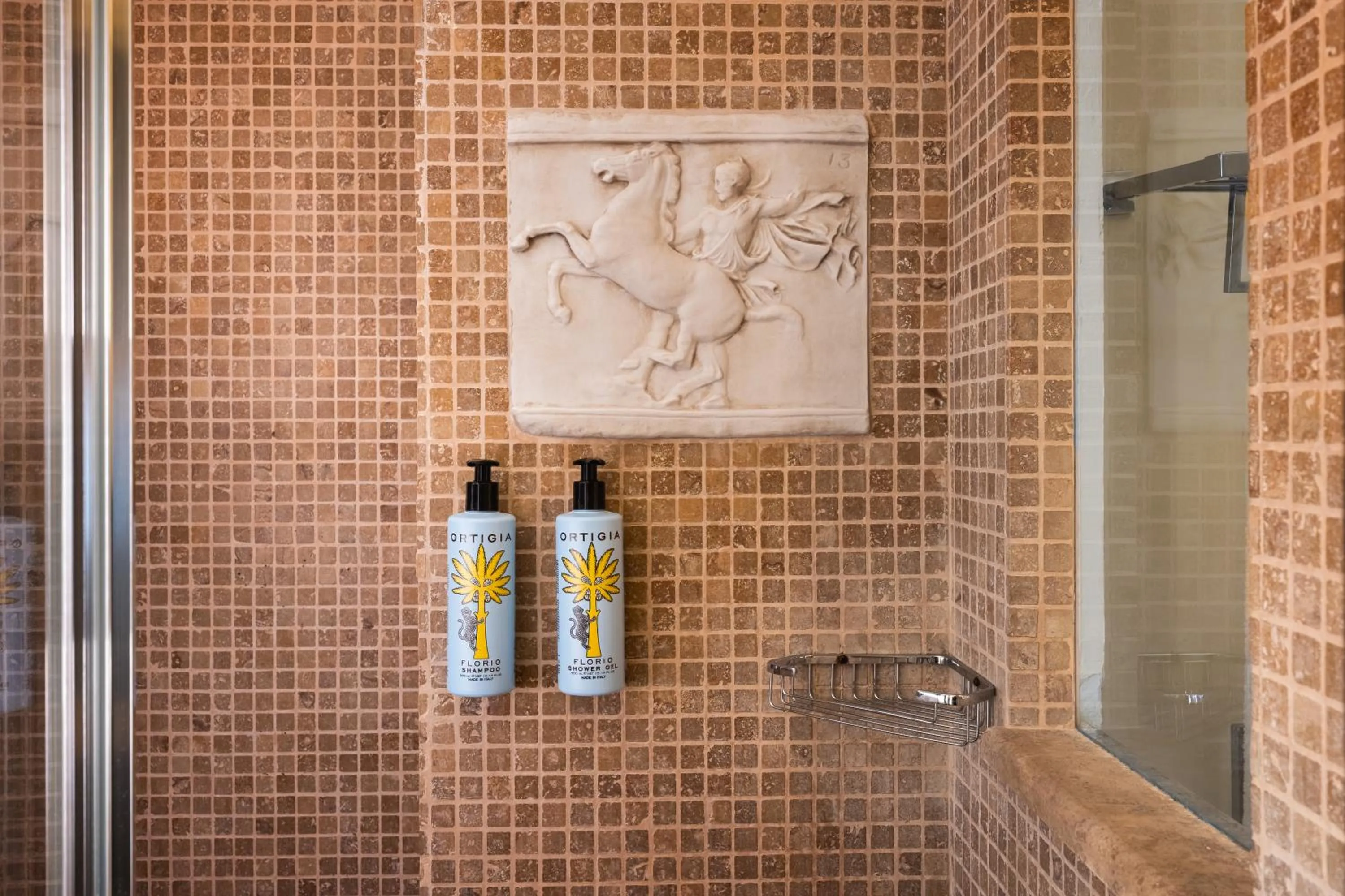 Bathroom in Hotel Forum