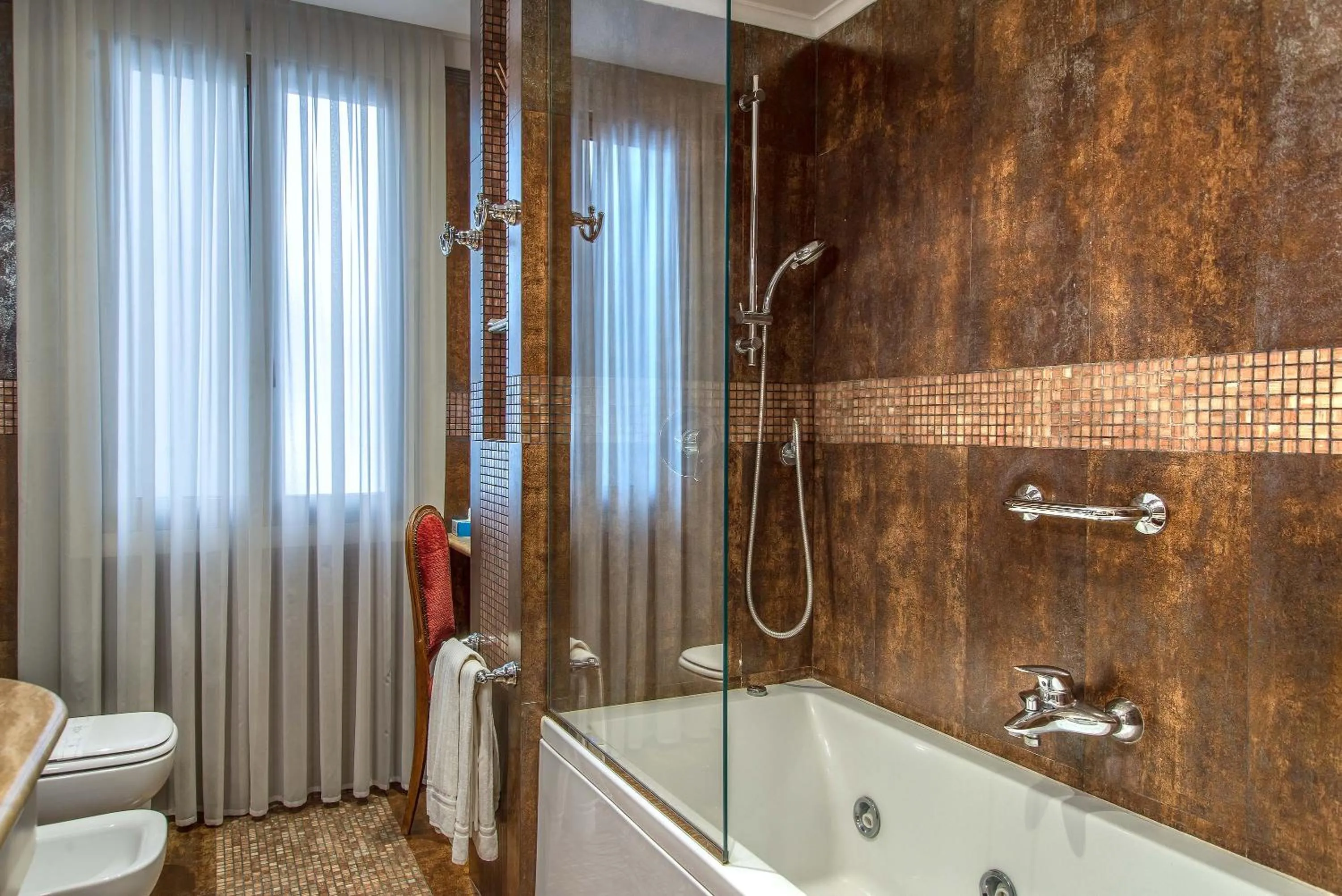 Bathroom in Hotel Forum