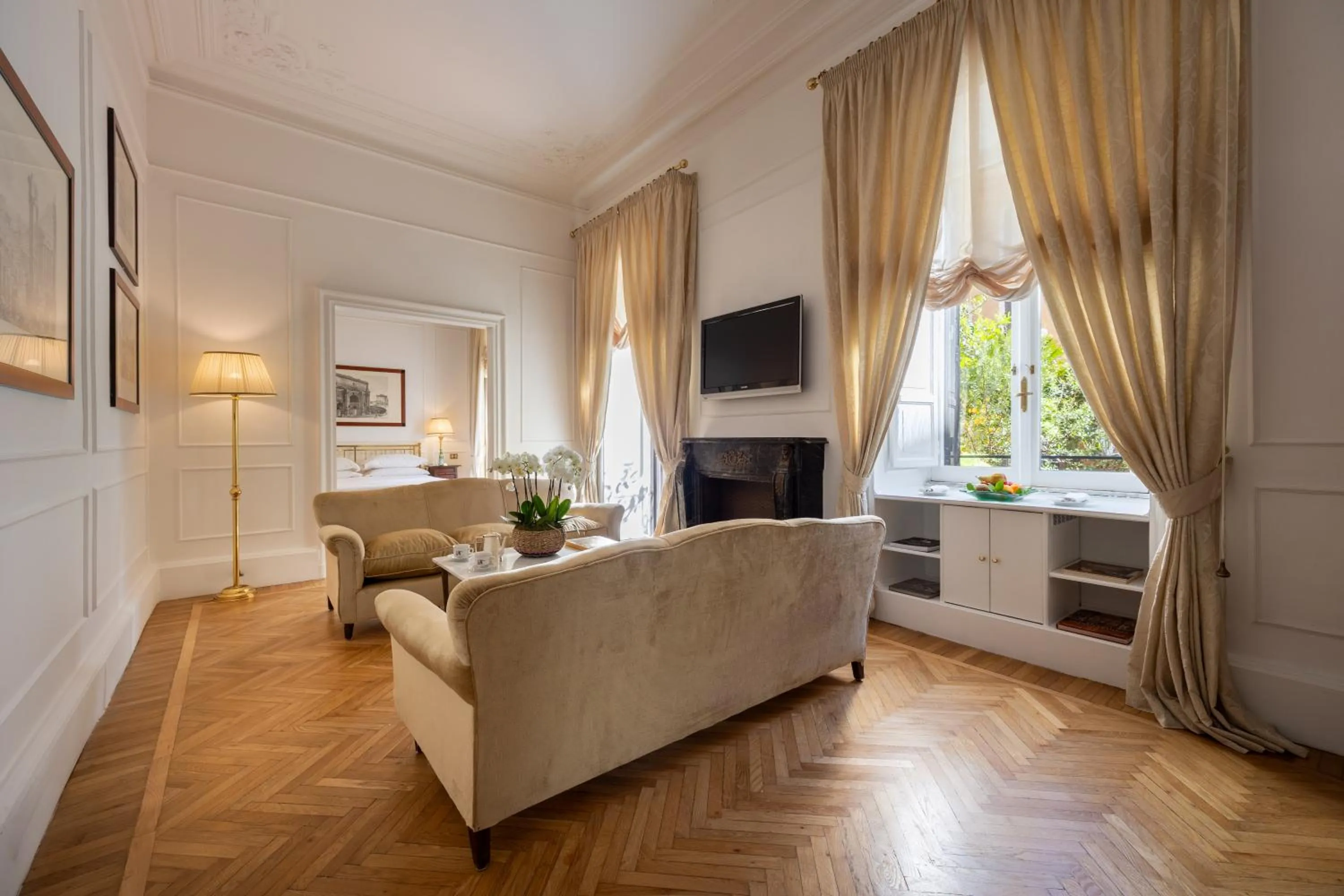 Living room in Grand Hotel Plaza