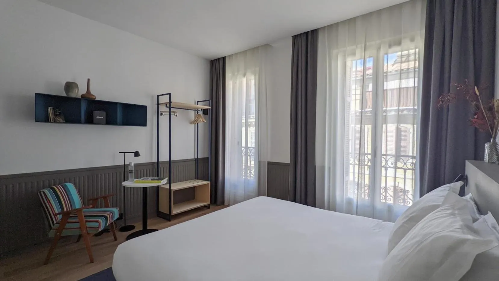 Photo of the whole room, Bed in Maison Juste