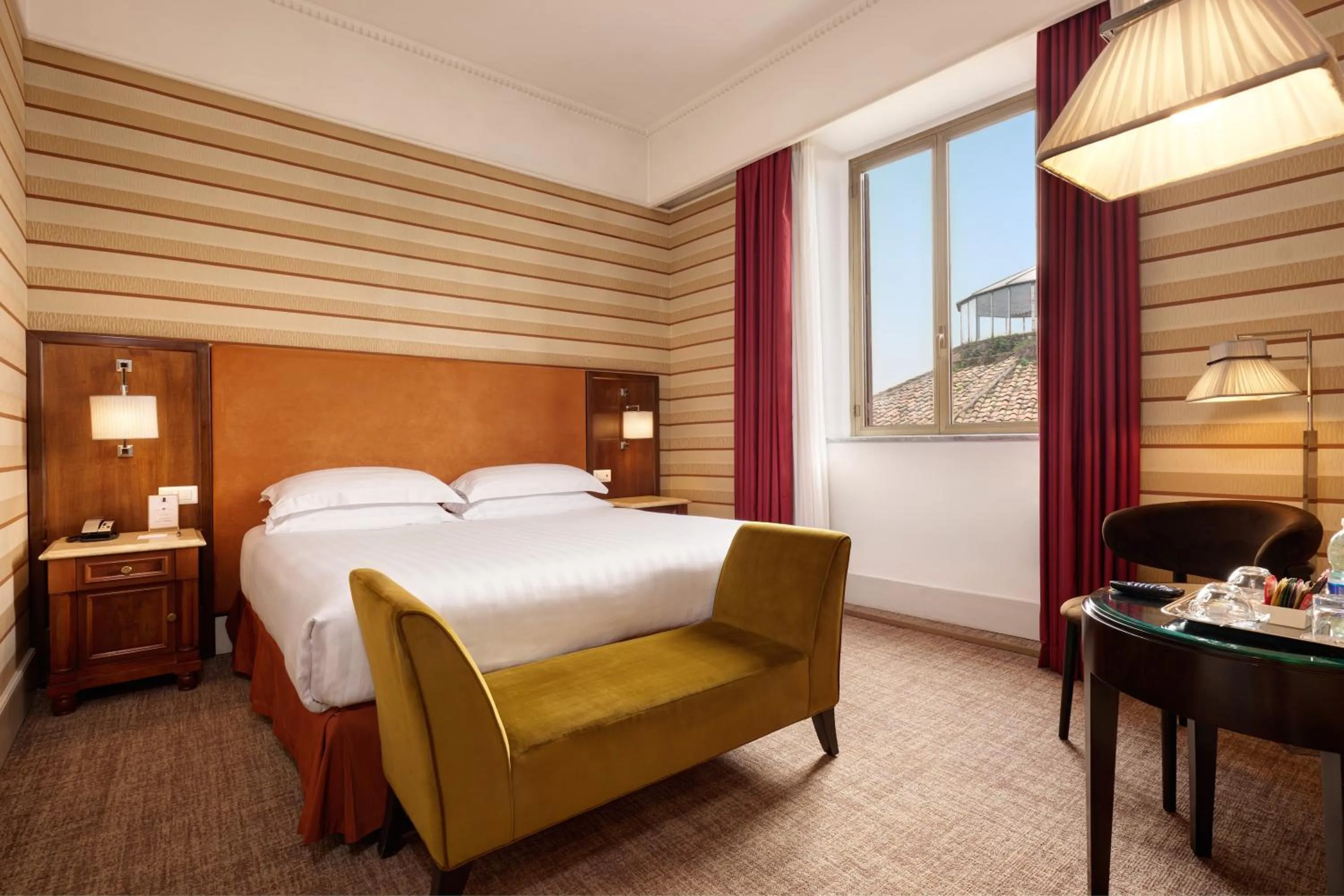 Bed in Hotel Mascagni