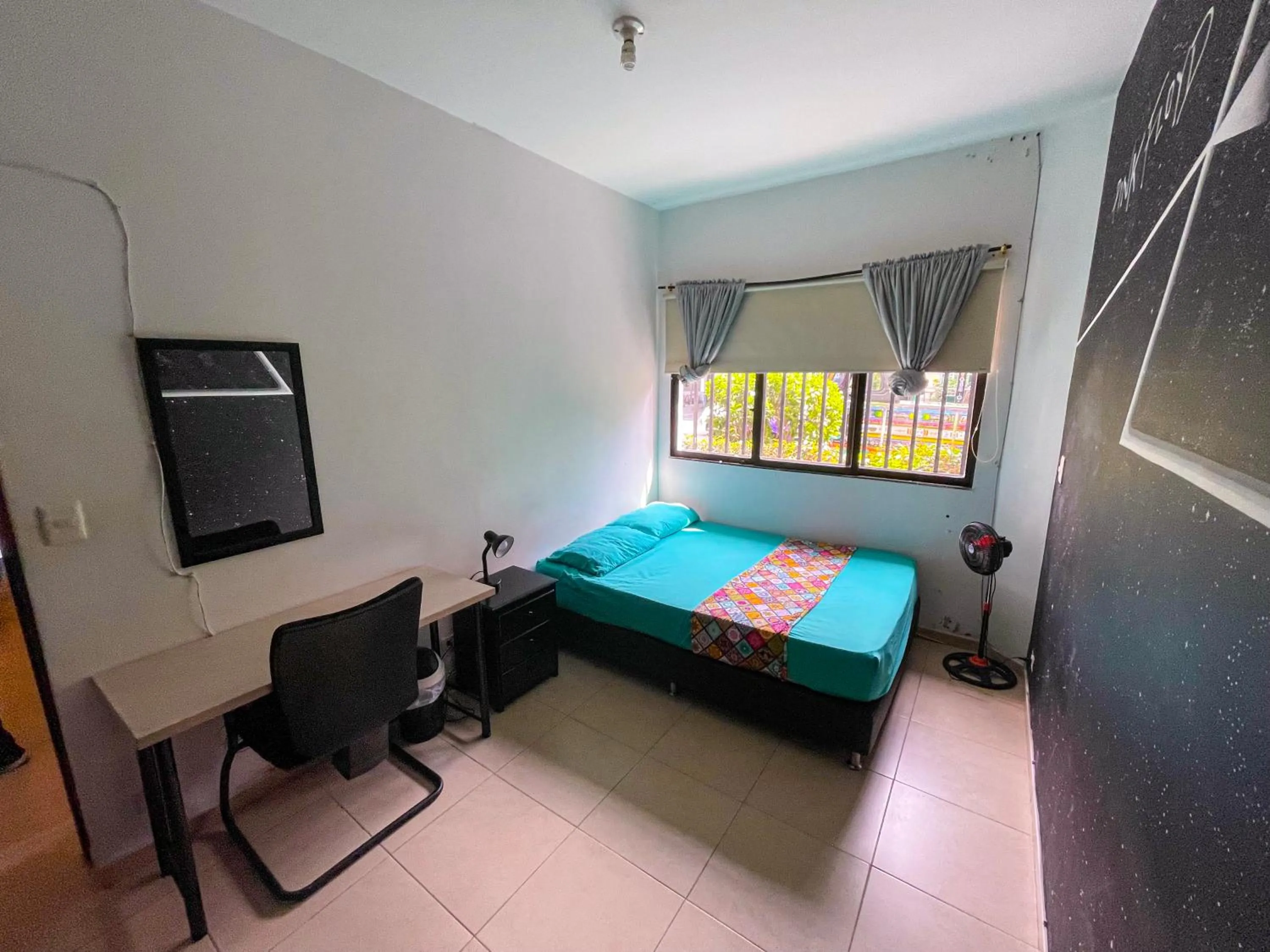 Bedroom, Bed in Casa Clandestina Guest House