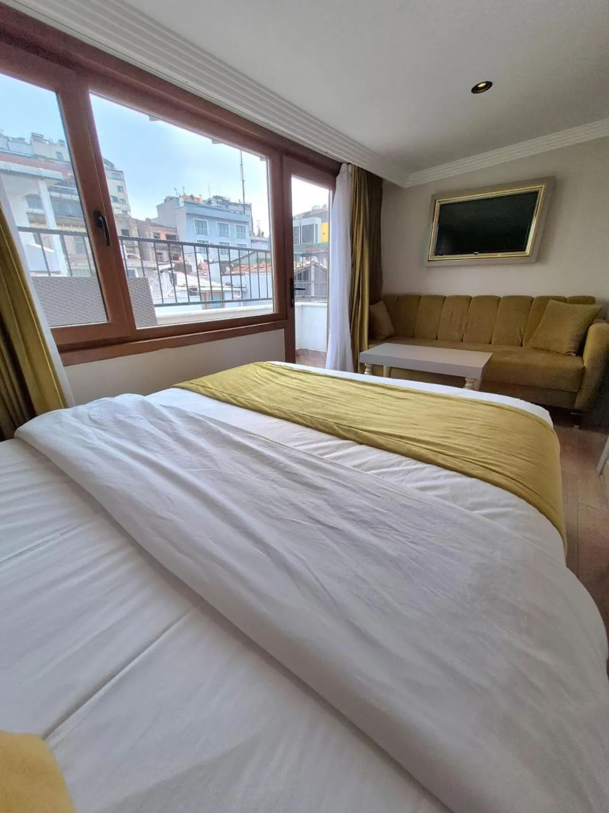 Bed in Taksim La Marino Hotel