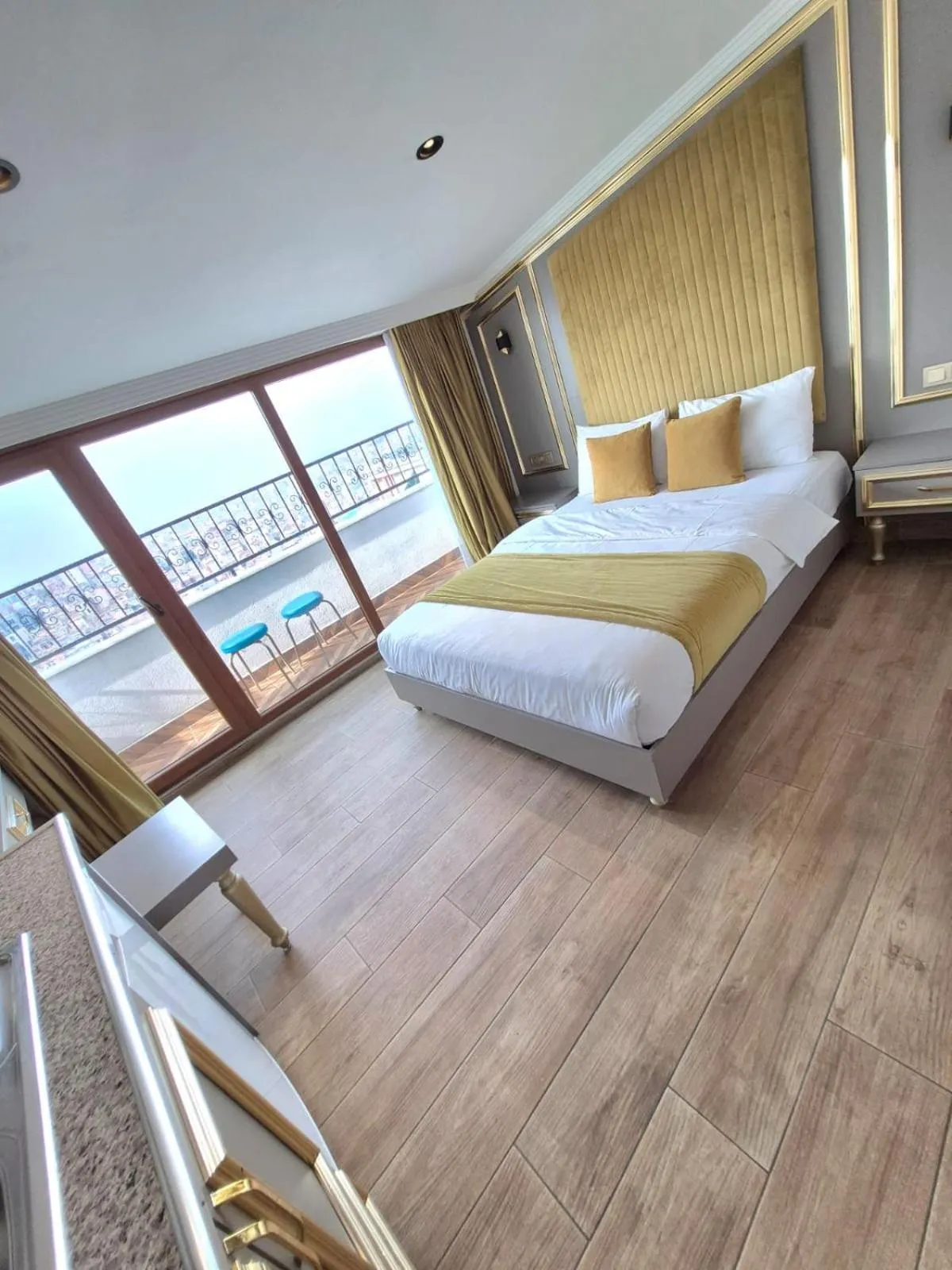 Photo of the whole room, Bed in Taksim La Marino Hotel