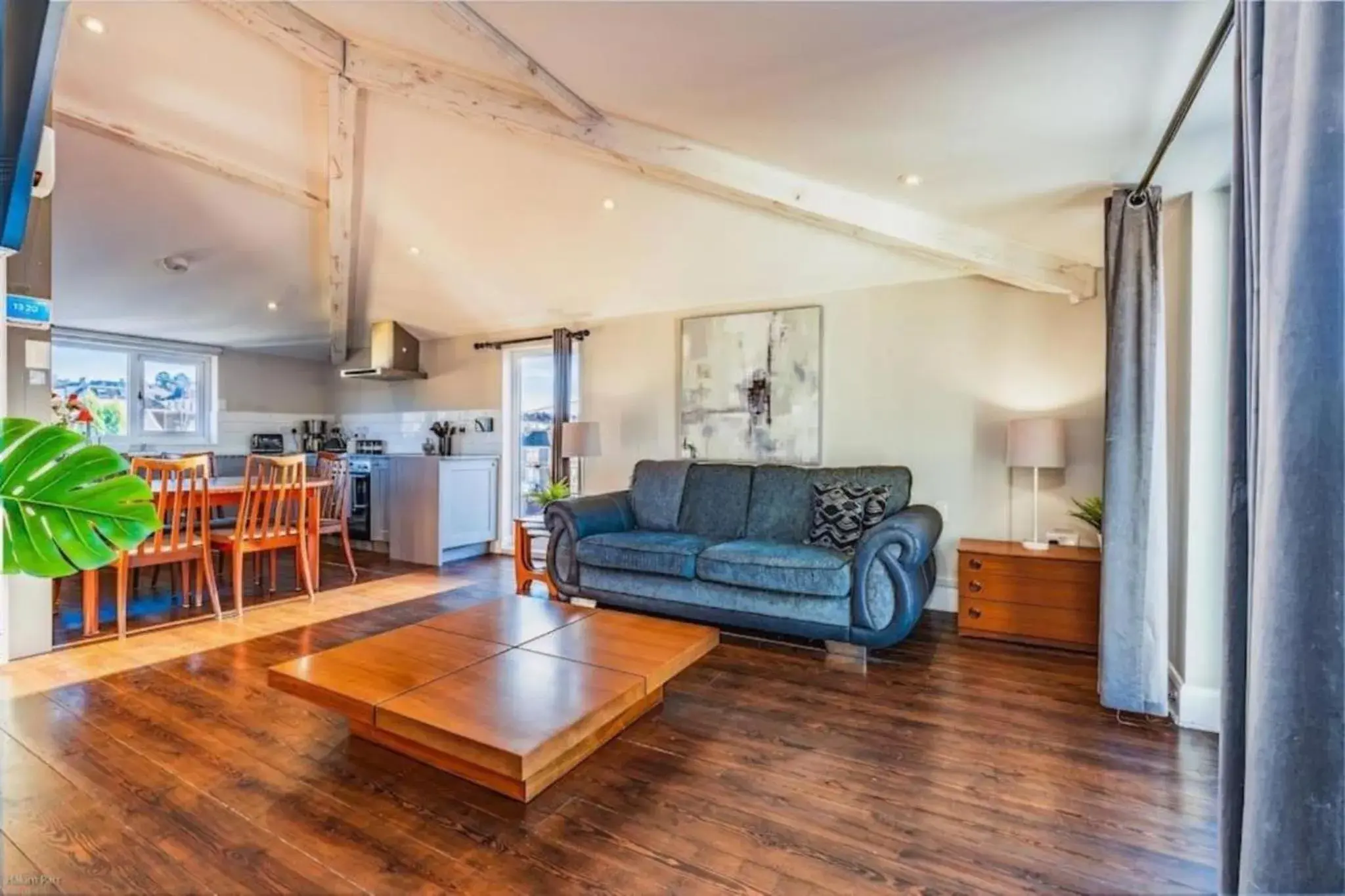 Quiet Victorian flat, Gloucester Road, fast wifi Quiet Victorian flat, Gloucester Road, fast wifi