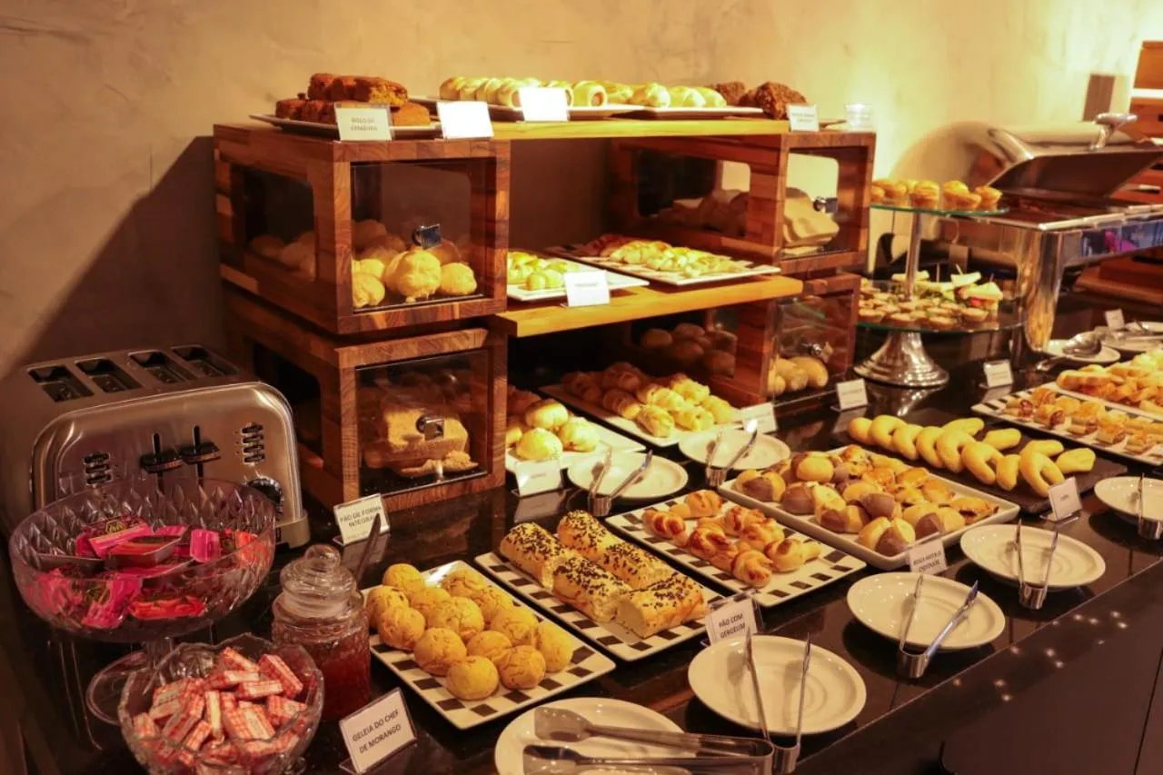 Food and drinks in QS Marista Hotel by Atlas