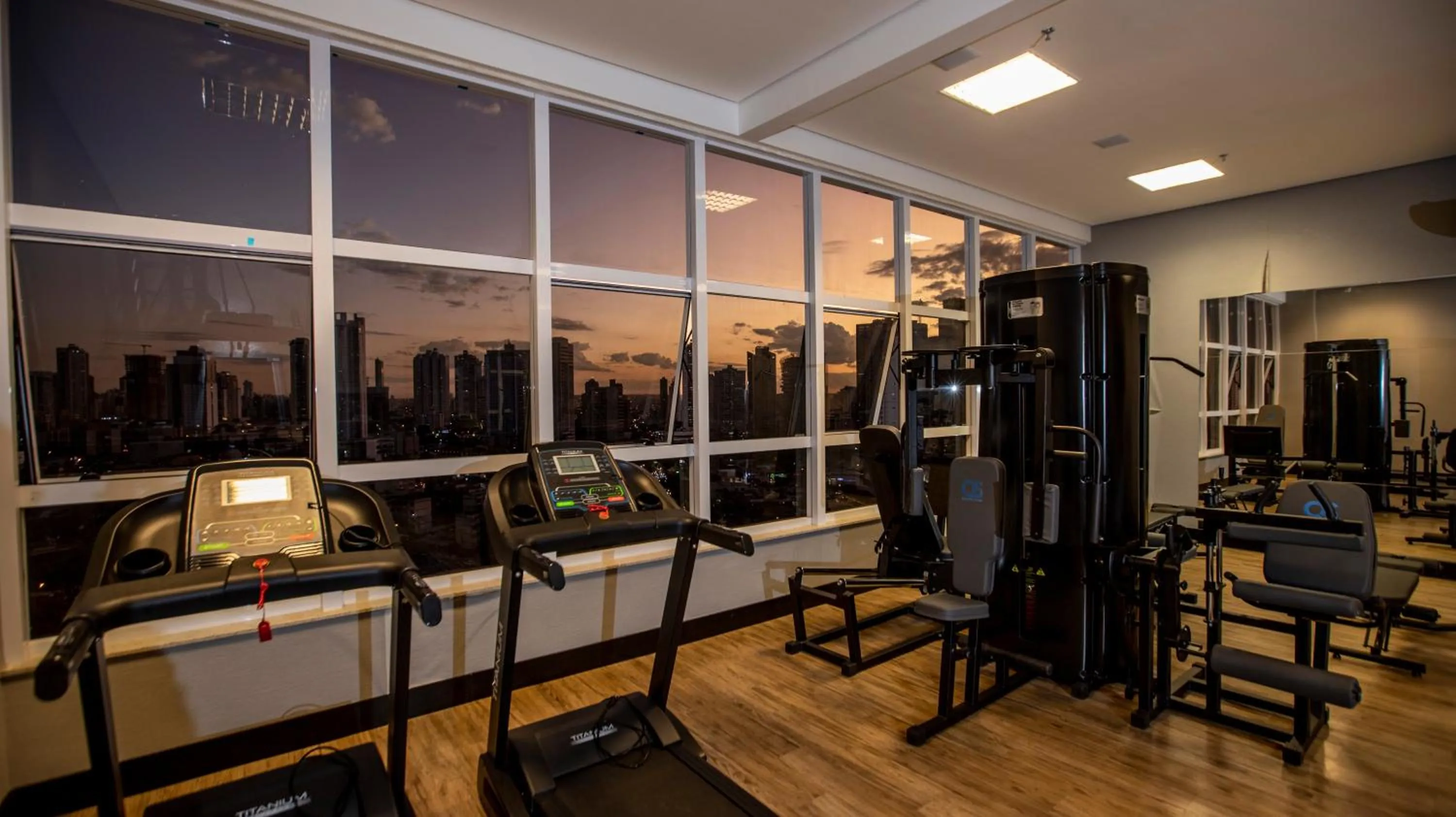 Fitness centre/facilities in QS Marista Hotel by Atlas