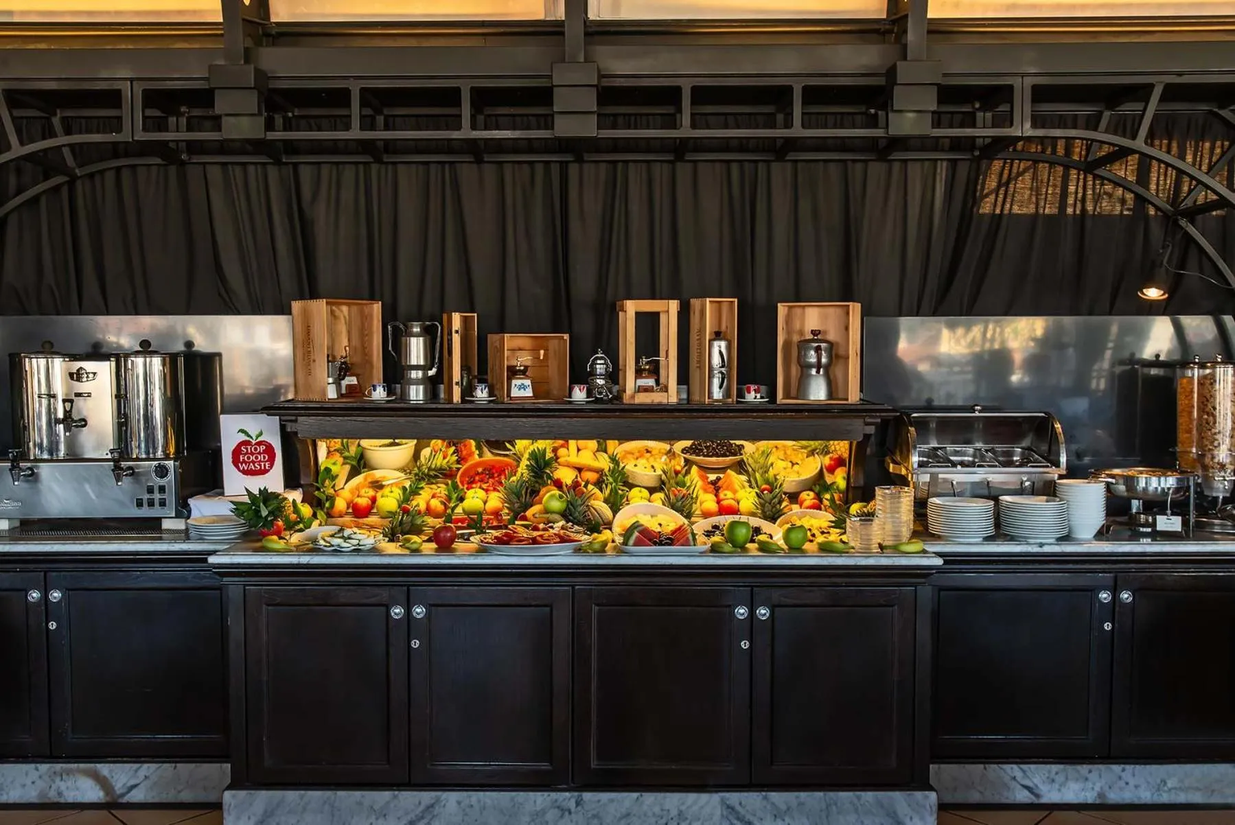 Food and drinks in Hotel Isa