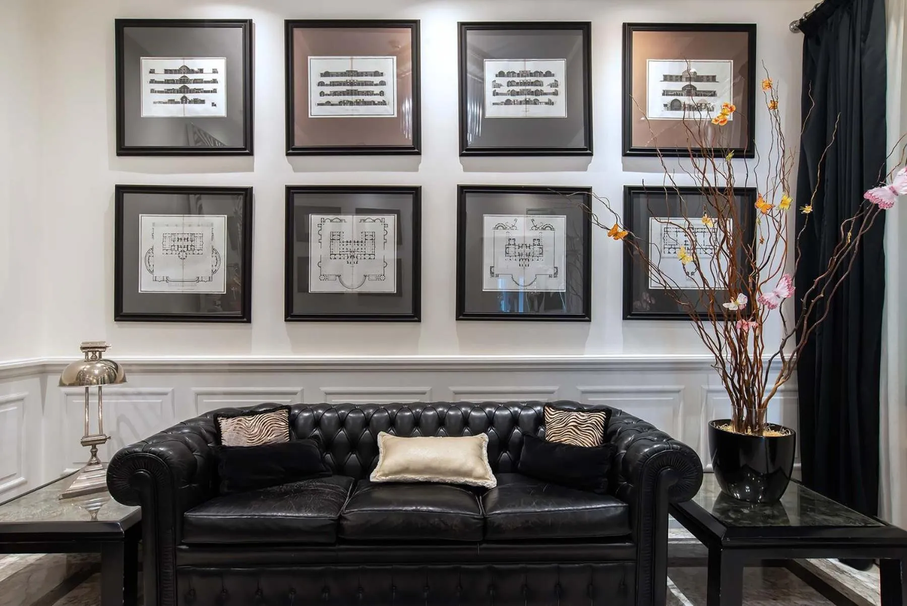 Lobby or reception in Hotel Isa