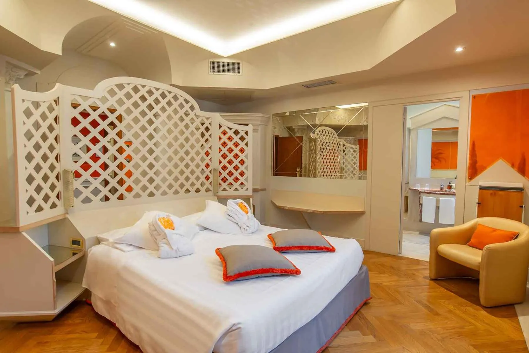 Photo of the whole room, Bed in Hotel Isa