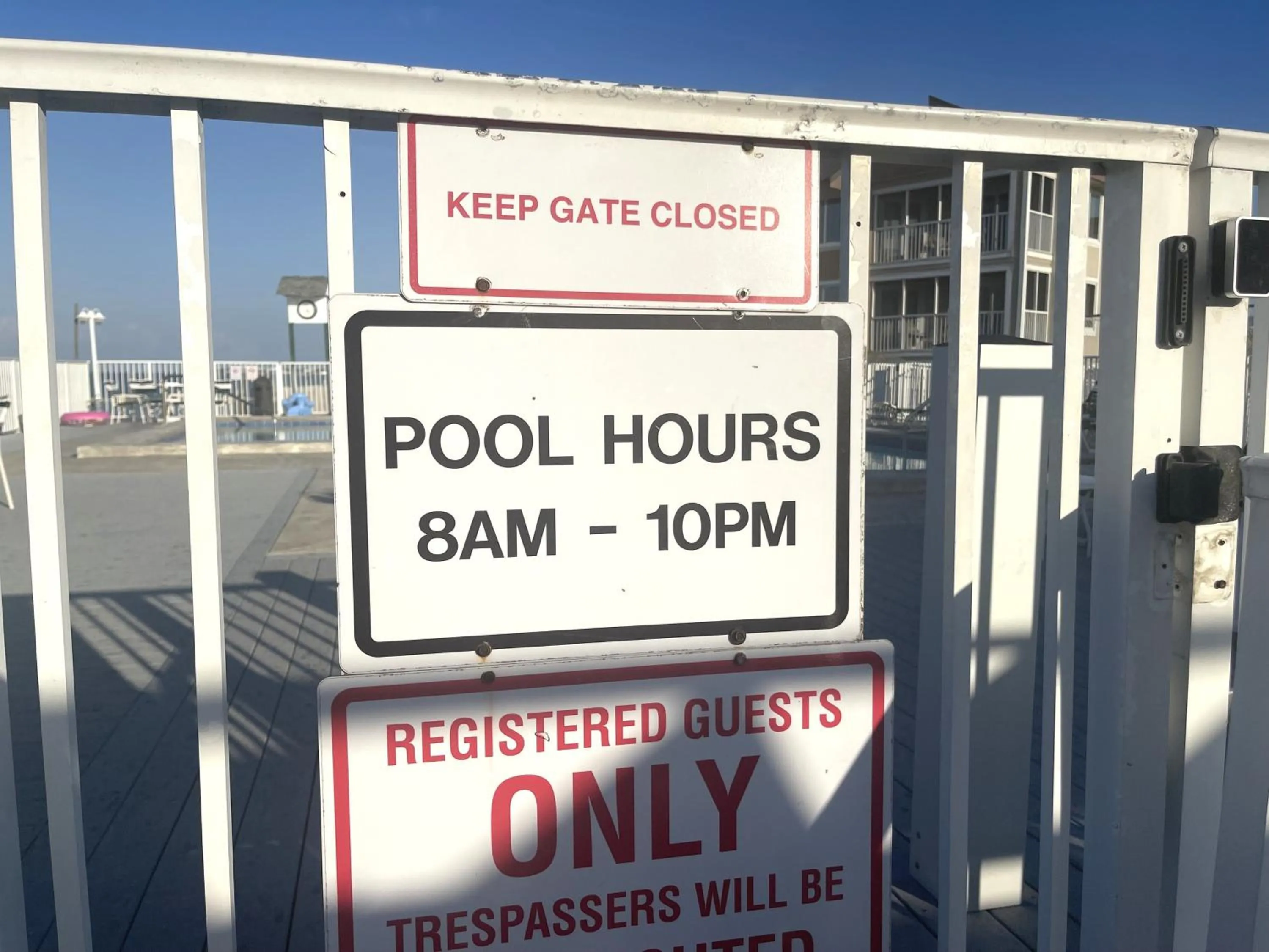 Swimming pool in Soundside Holiday Beach Resort