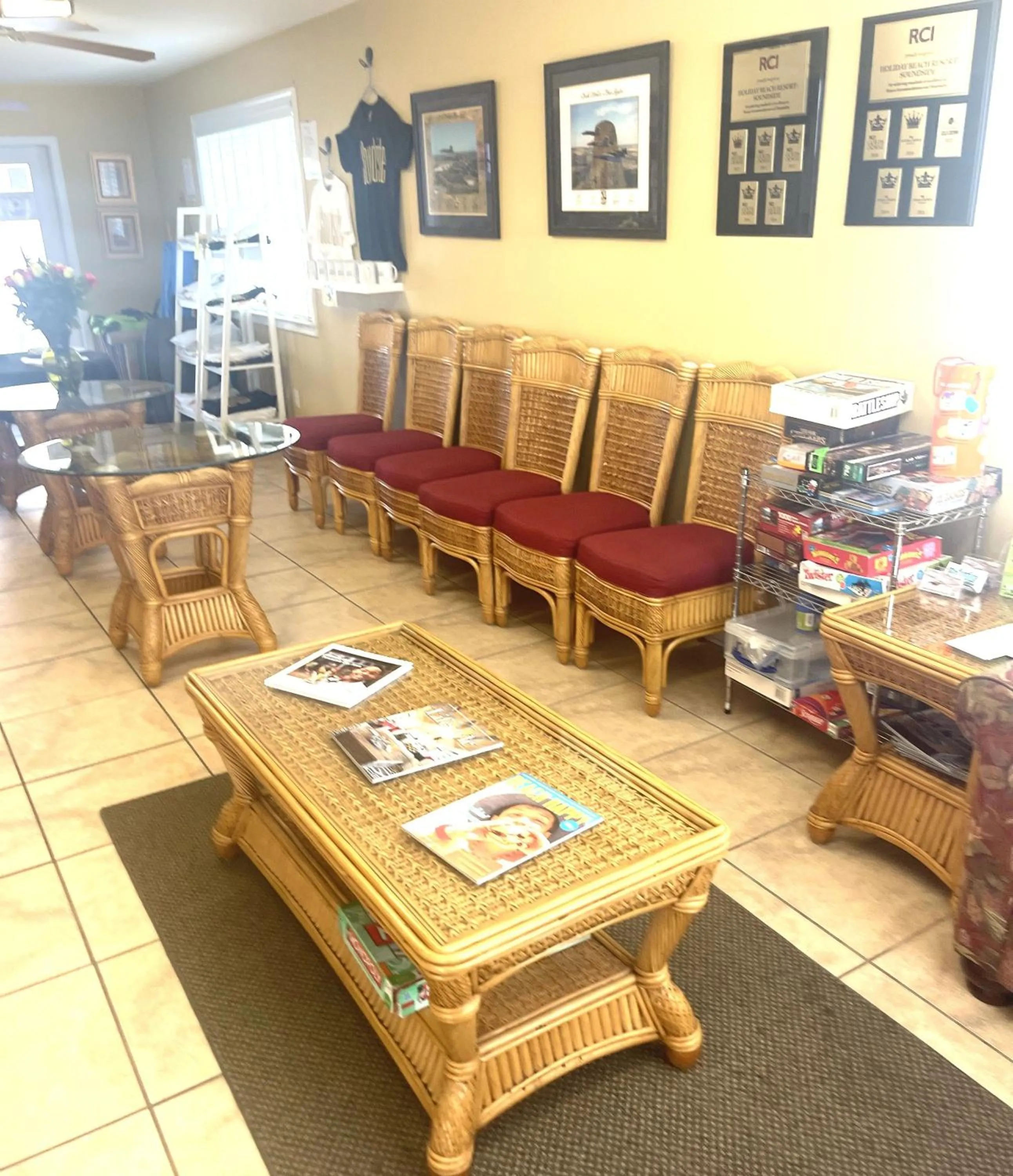 Lobby or reception in Soundside Holiday Beach Resort