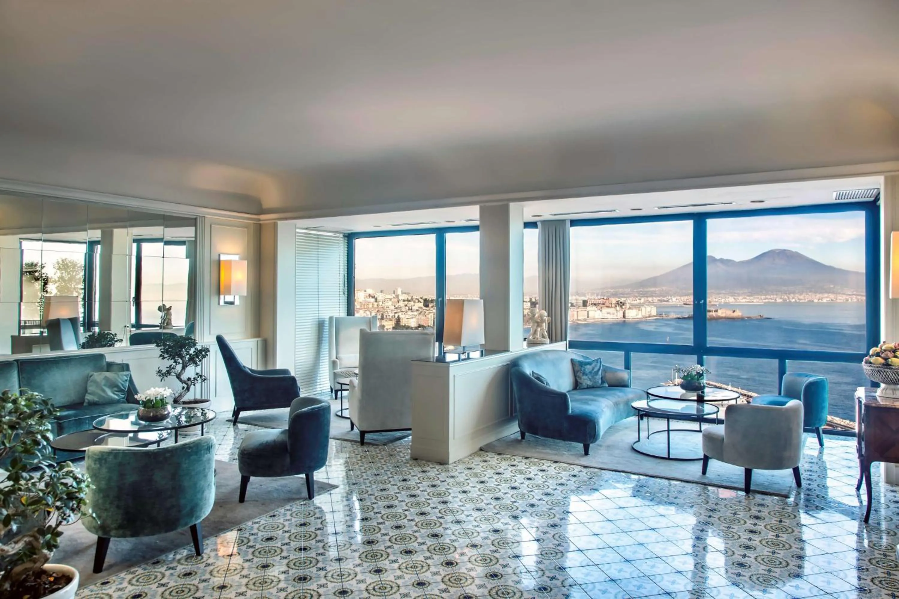 Lobby or reception in BW Signature Collection Hotel Paradiso