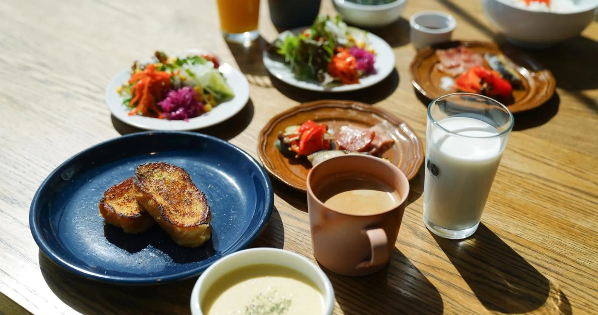 Breakfast in SETOUCHI KEIRIN HOTEL 10 by Onko Chishin