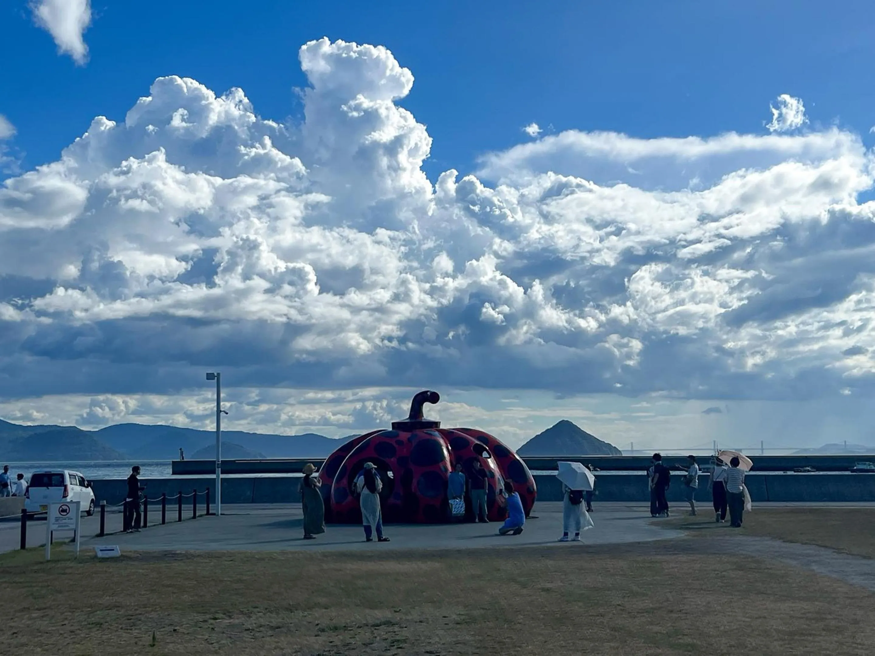 Nearby landmark in SETOUCHI KEIRIN HOTEL 10 by Onko Chishin