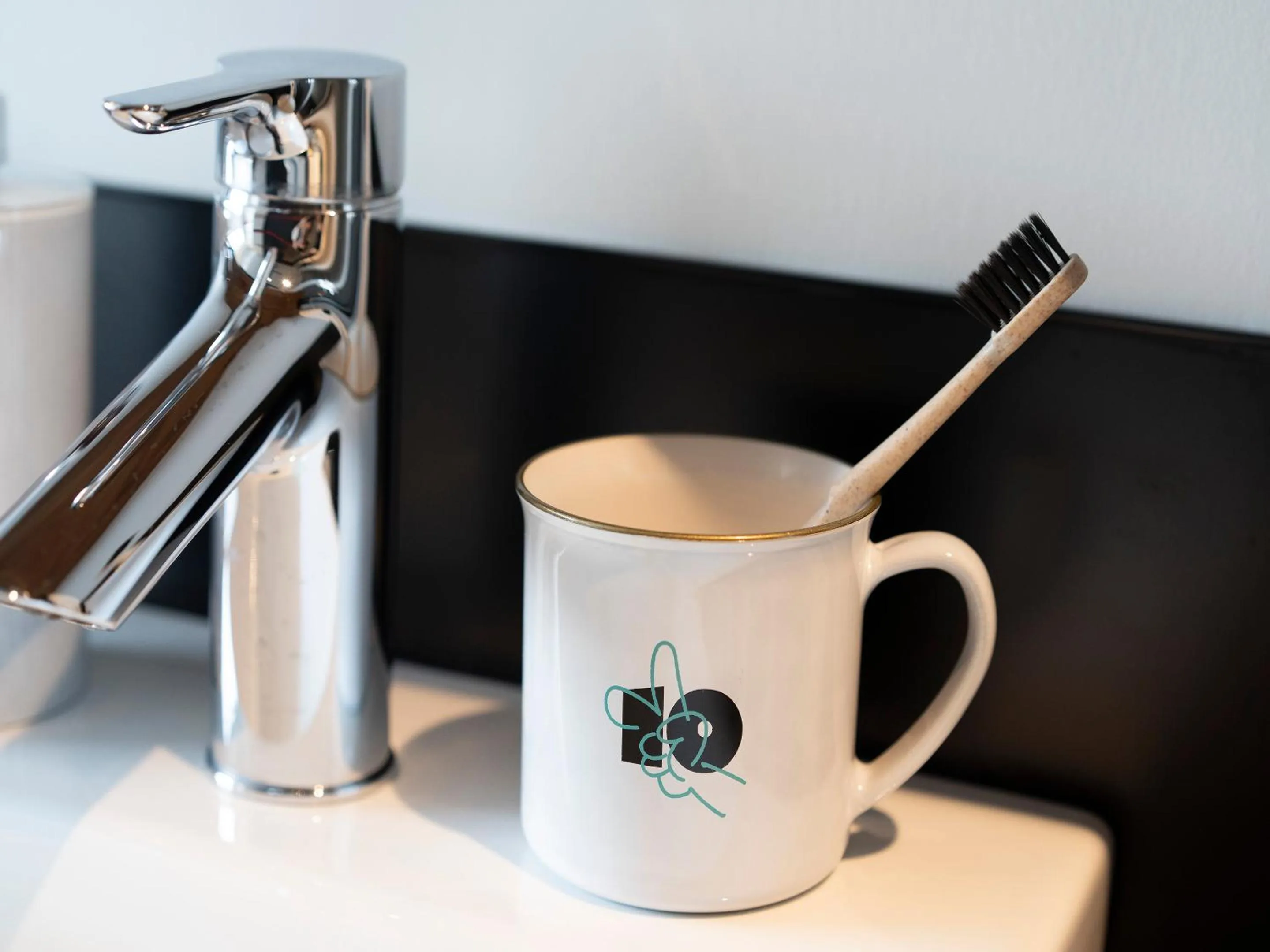 Decorative detail in SETOUCHI KEIRIN HOTEL 10 by Onko Chishin