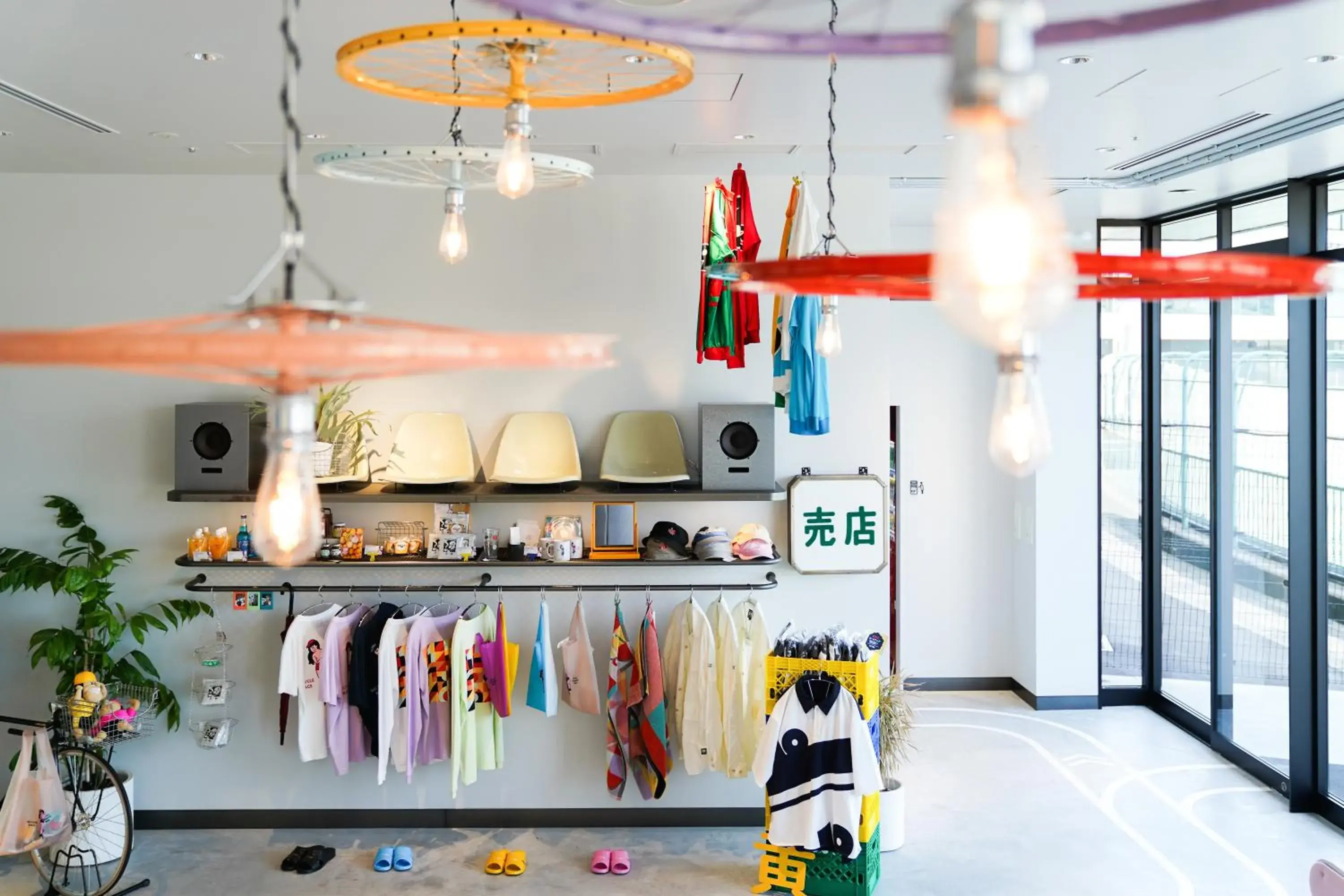 Lobby or reception in SETOUCHI KEIRIN HOTEL 10 by Onko Chishin Lobby or reception in SETOUCHI KEIRIN HOTEL 10 by Onko Chishin