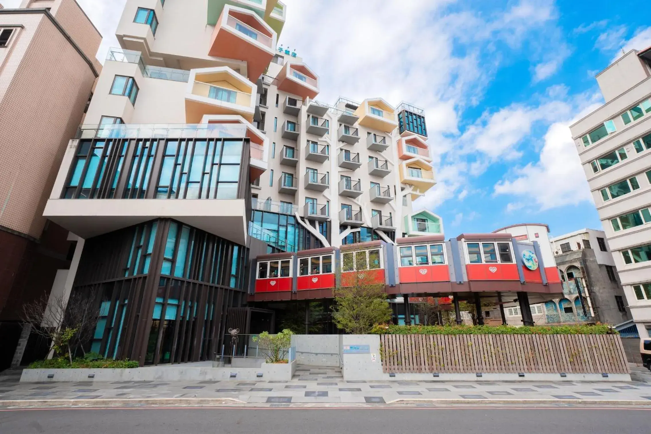 CHECK inn MAGI Kids Hotel CHECK inn MAGI Kids Hotel