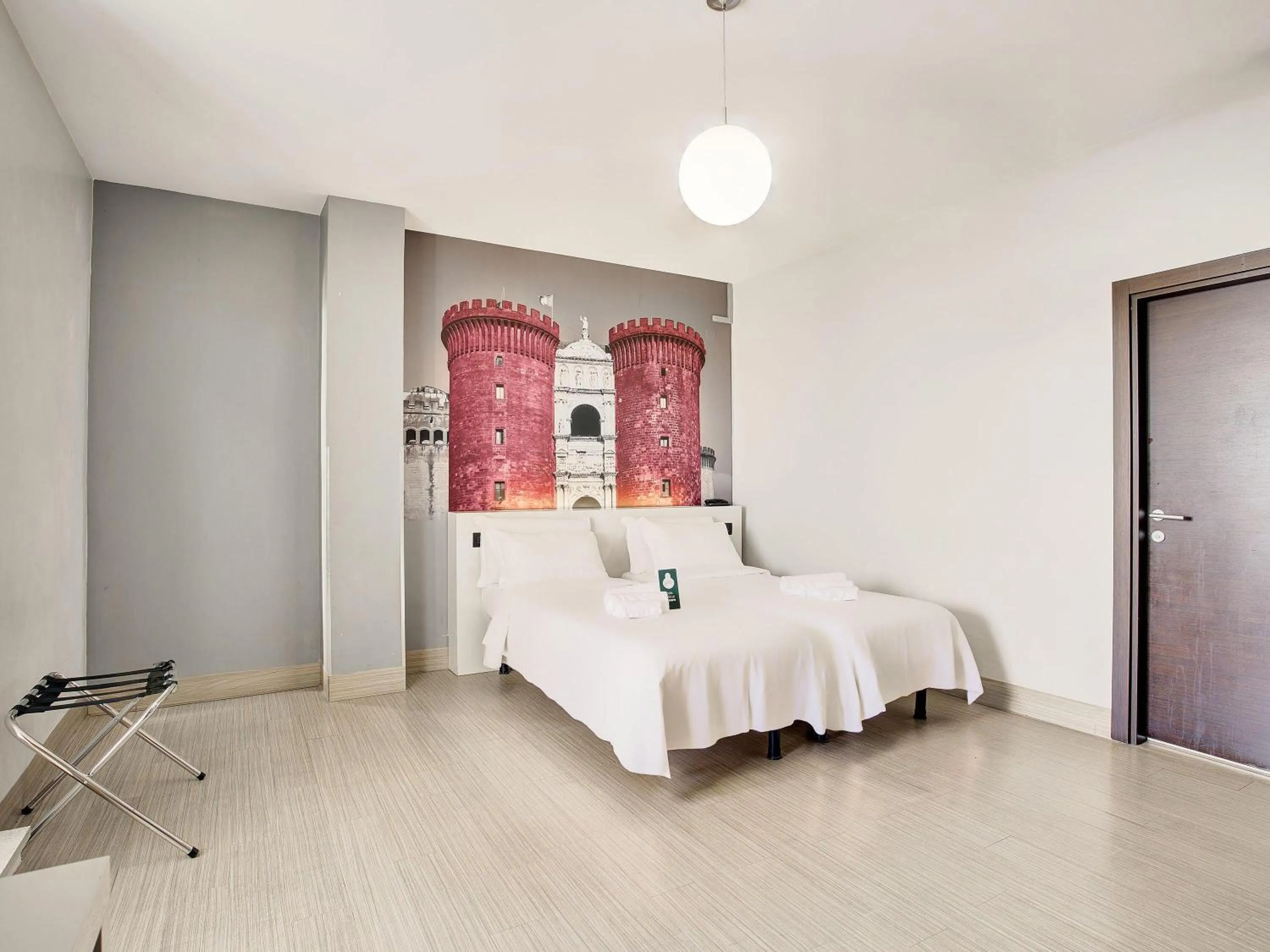 Photo of the whole room in B&B Hotel Napoli