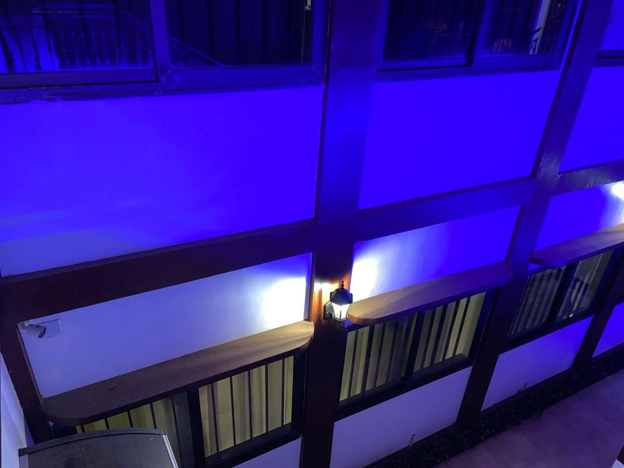 Night in HOTEL LES ARCADES