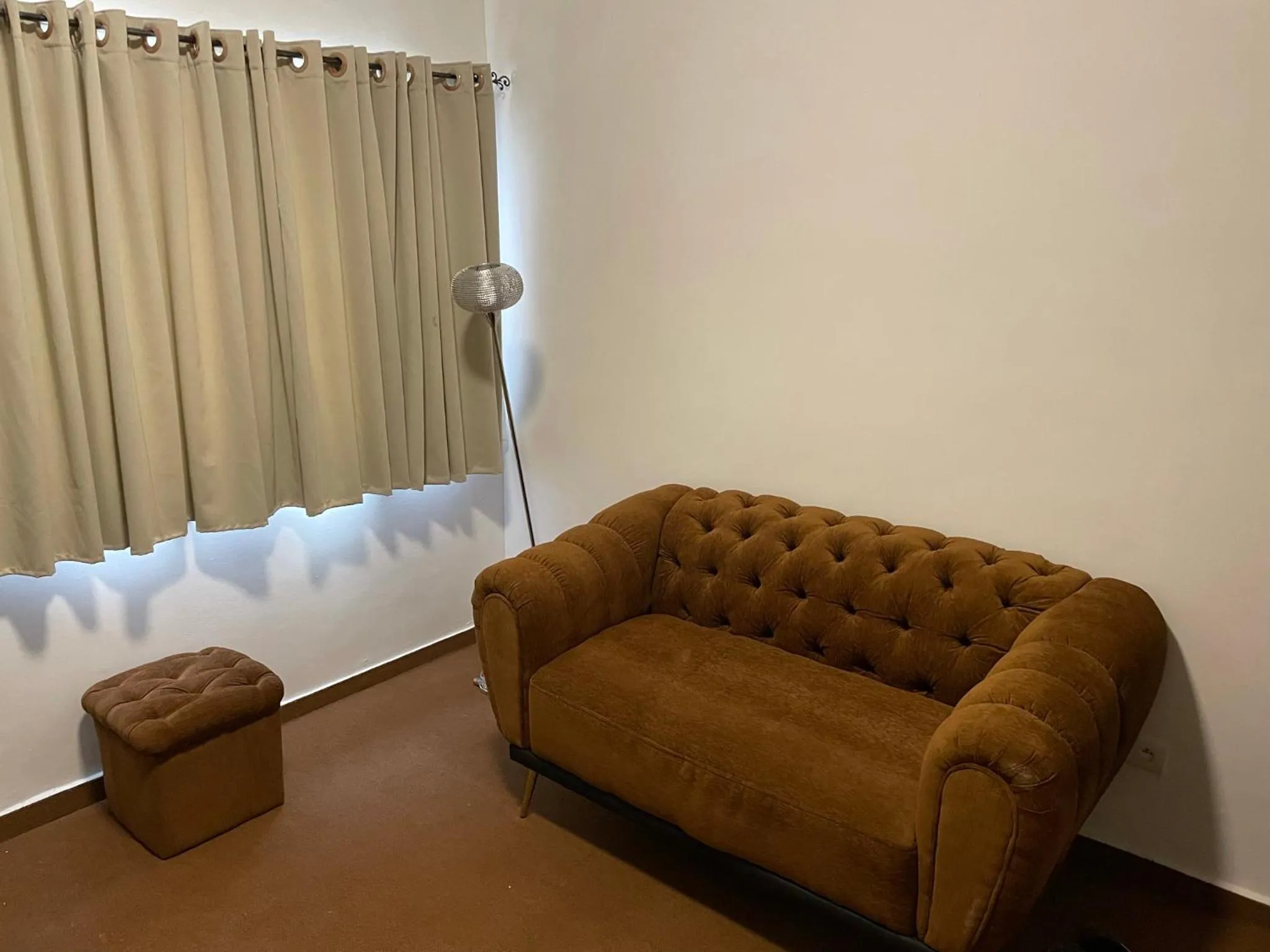 Living room in HOTEL LES ARCADES