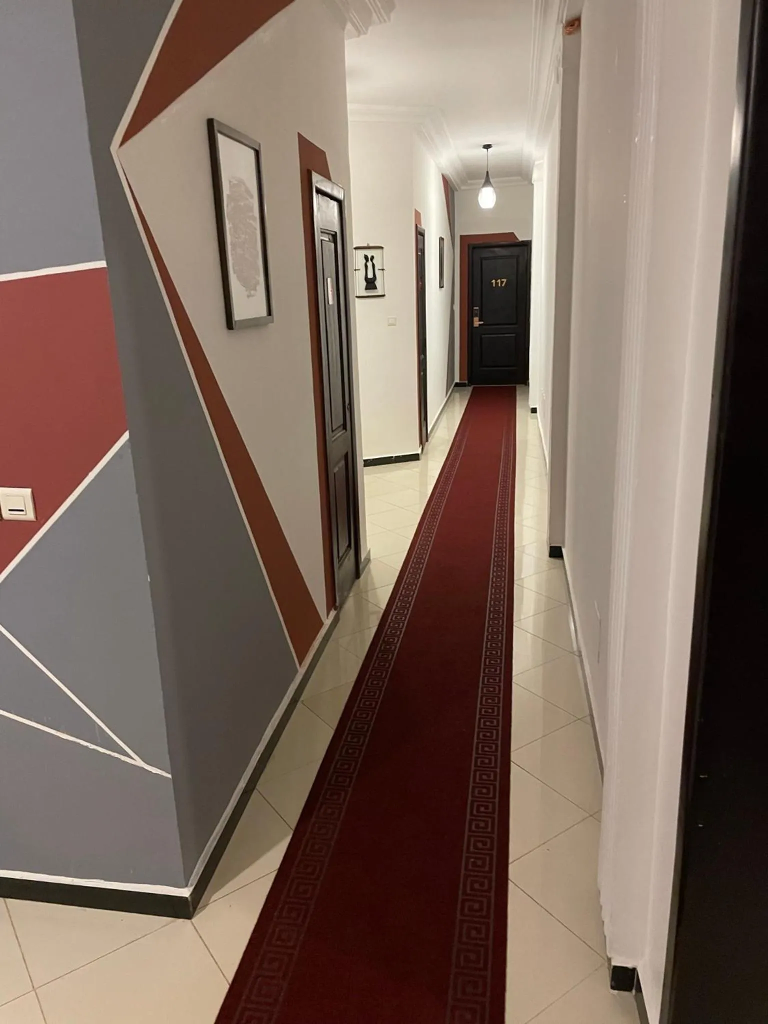 Area and facilities in HOTEL LES ARCADES