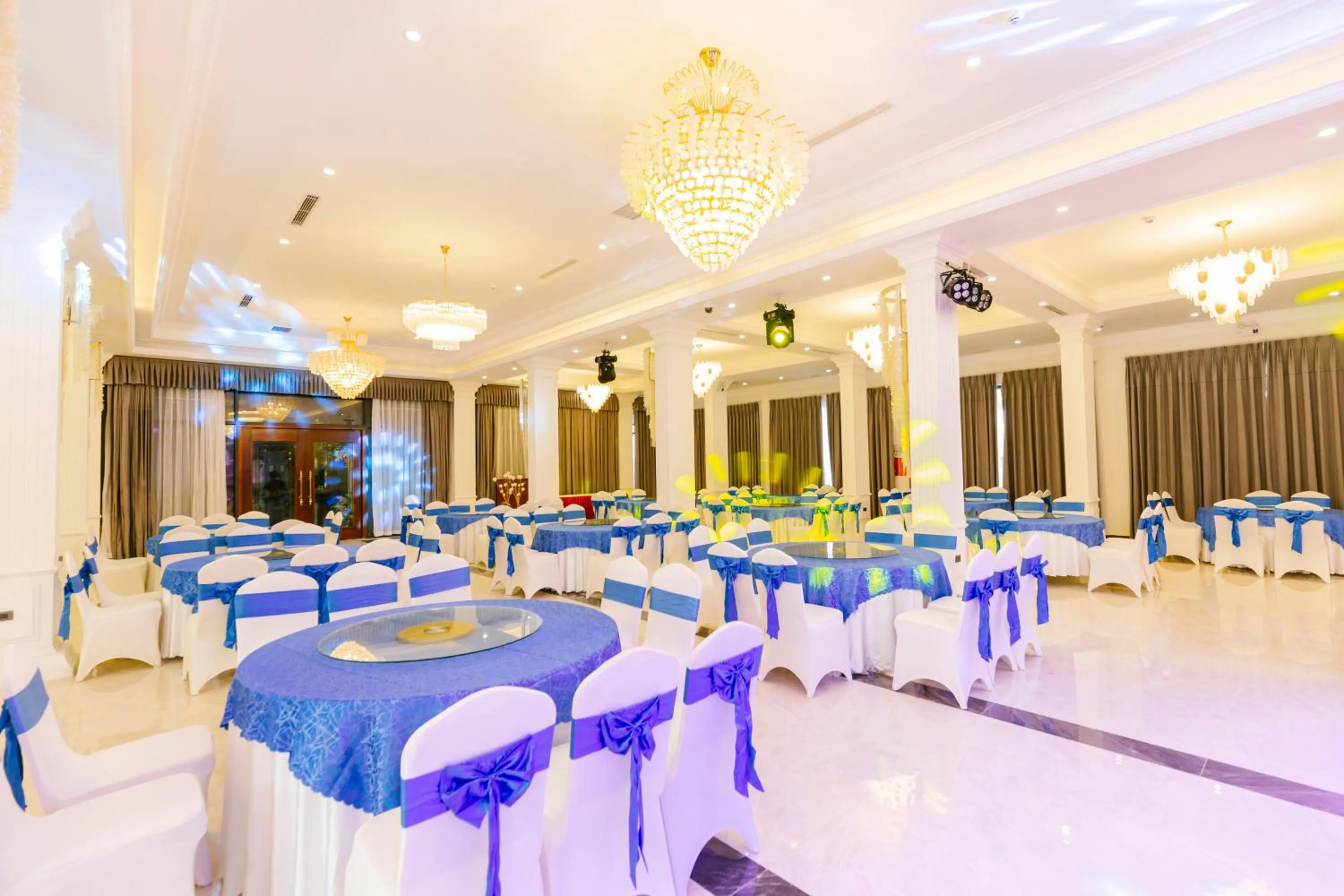 Banquet/Function facilities in Songlam Waterfront Hotel - 藍江酒店