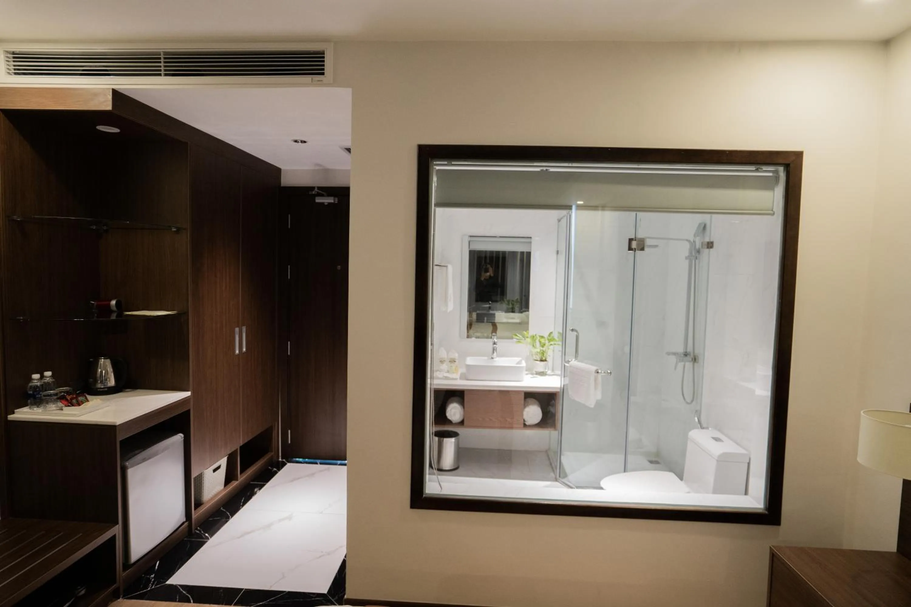 Songlam Waterfront Hotel - 藍江酒店