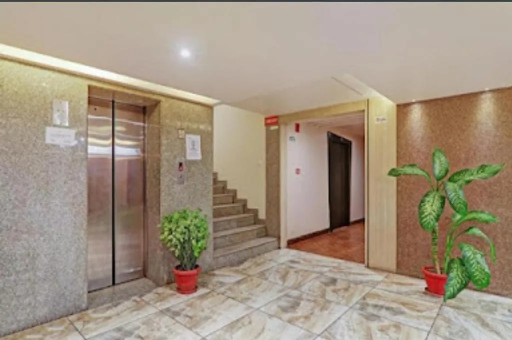 Lobby or reception in SHELTER HOTEL