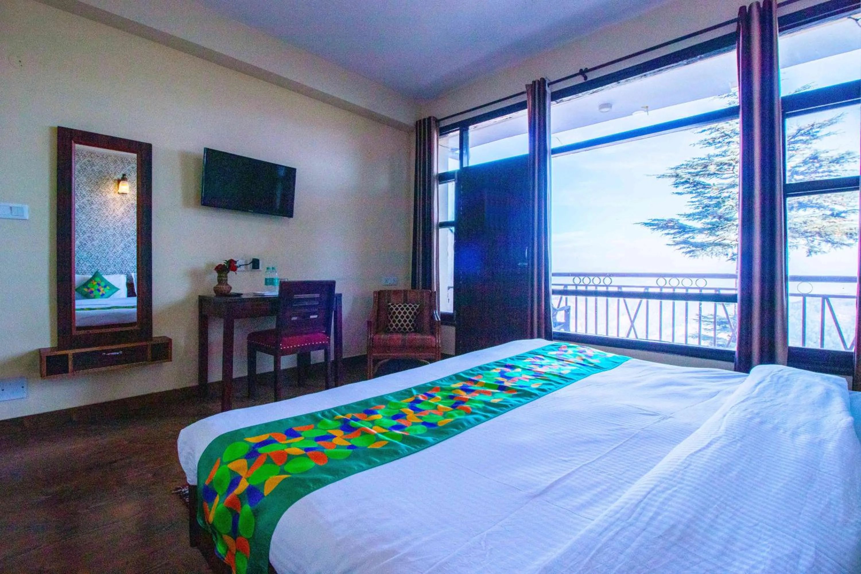 Bedroom, Bed in Treebo Shimla Ayurvedic Retreat, Kufri - Pure Veg