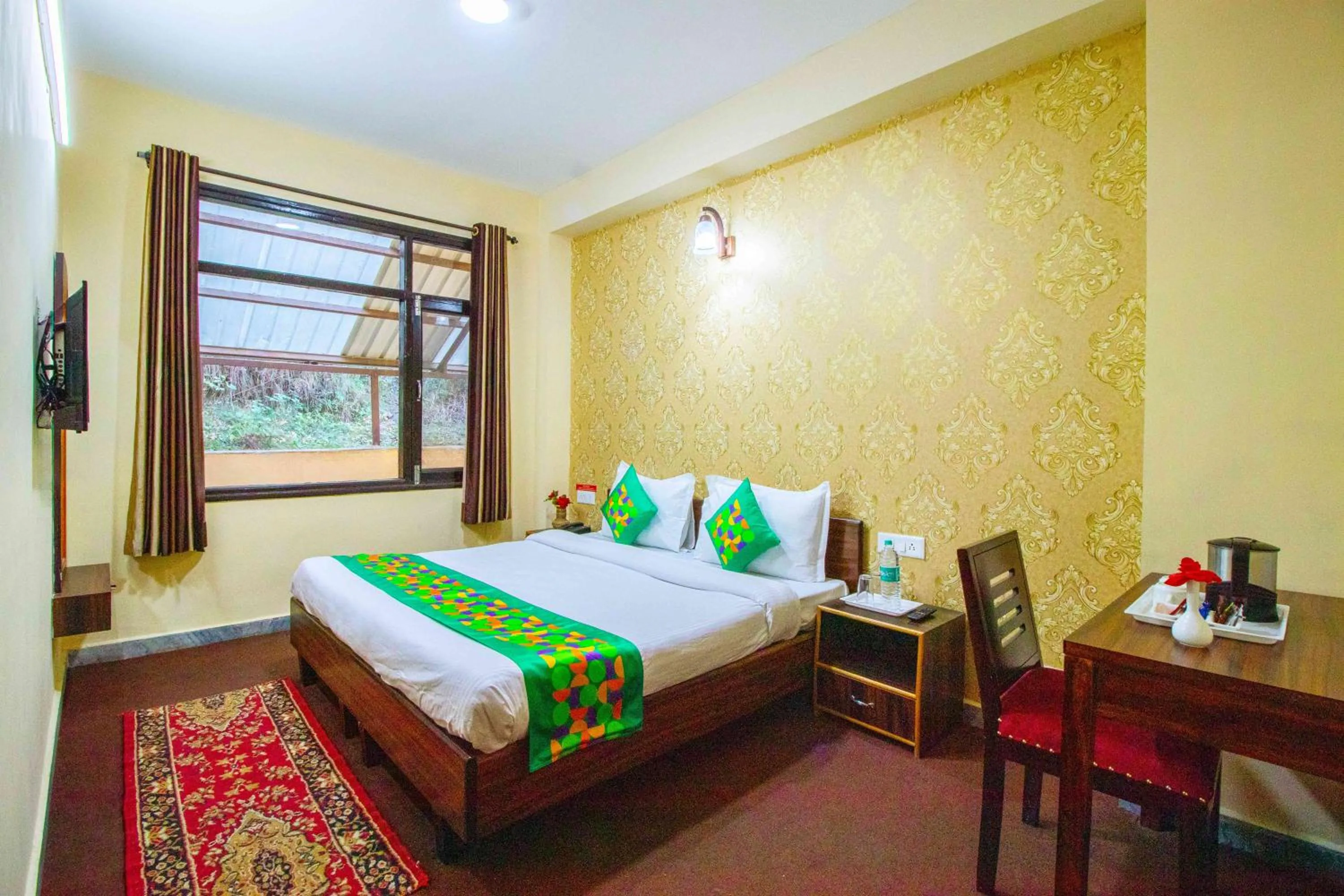 Bedroom, Bed in Treebo Shimla Ayurvedic Retreat, Kufri - Pure Veg