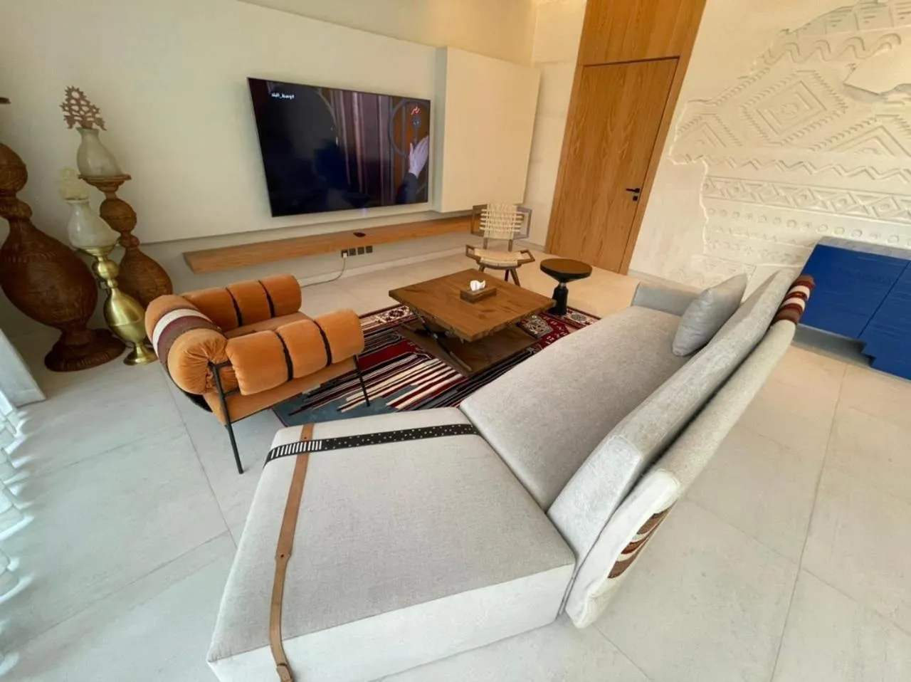 Communal lounge/ TV room in Aseel Resort- Aseel Limited for Holiday Homes