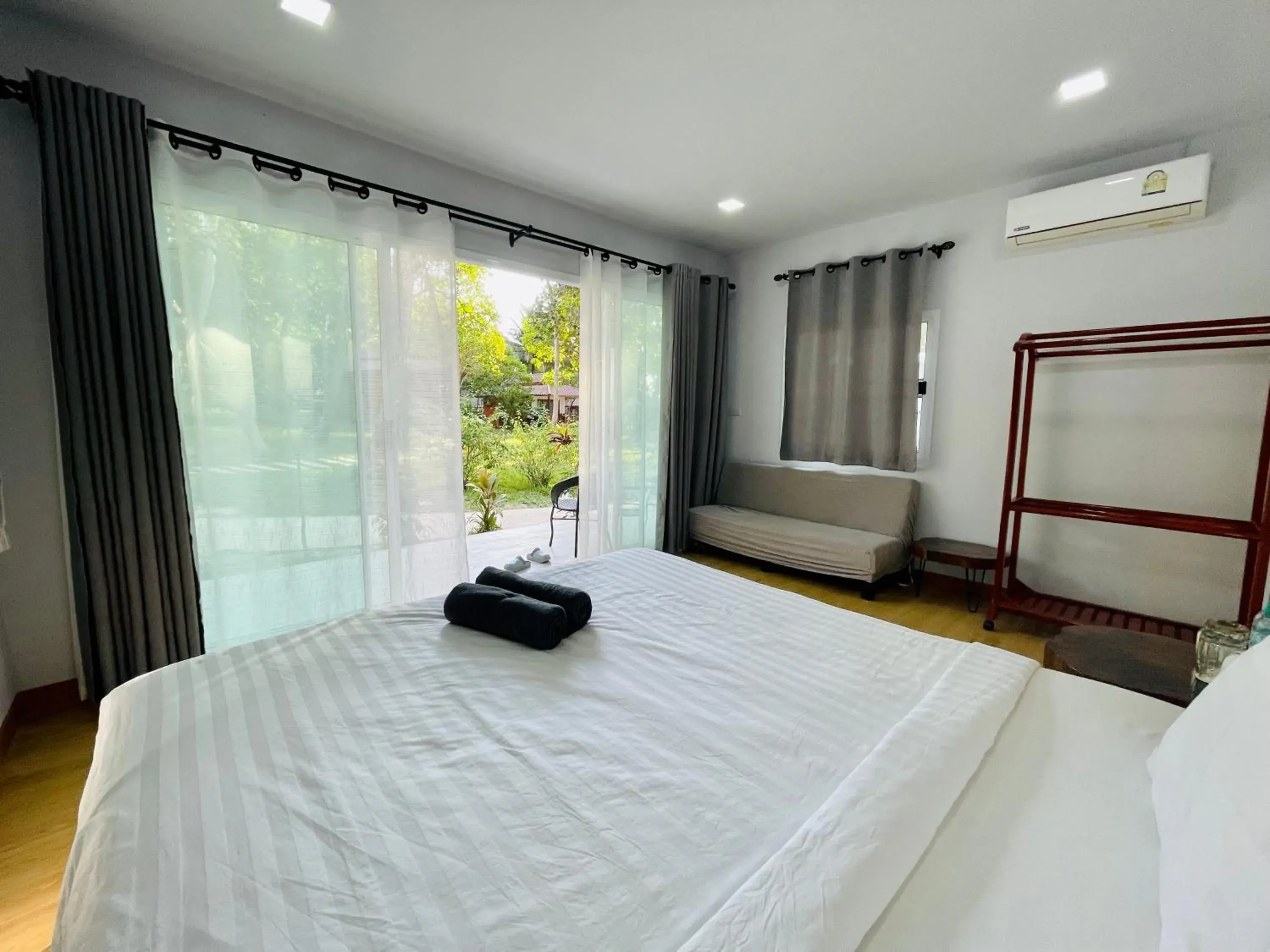 Bungalow with Fan in Marina Resort Koh Phayam Ranong Bungalow with Fan in Marina Resort Koh Phayam Ranong