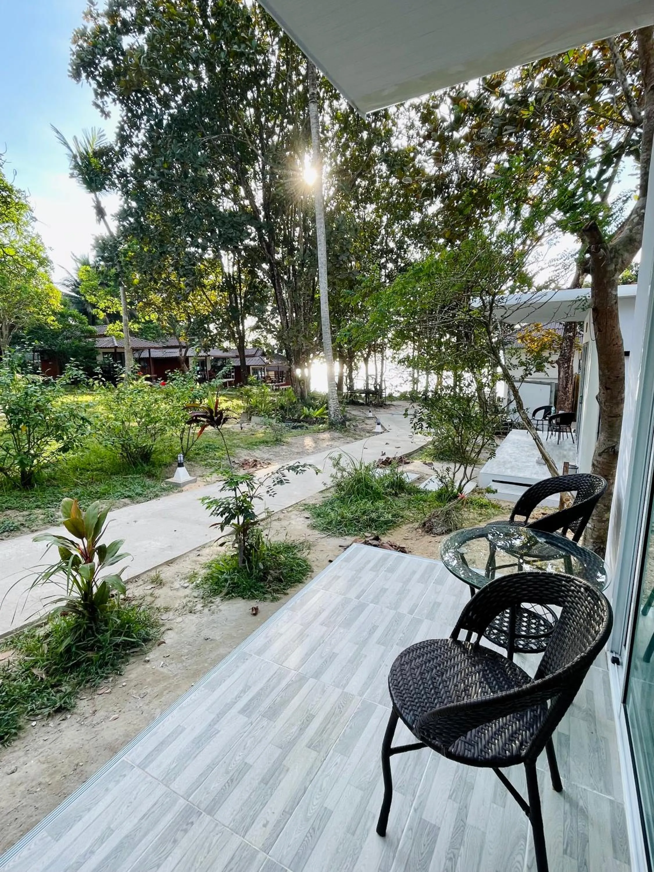 Deluxe Bungalow in Marina Resort Koh Phayam Ranong