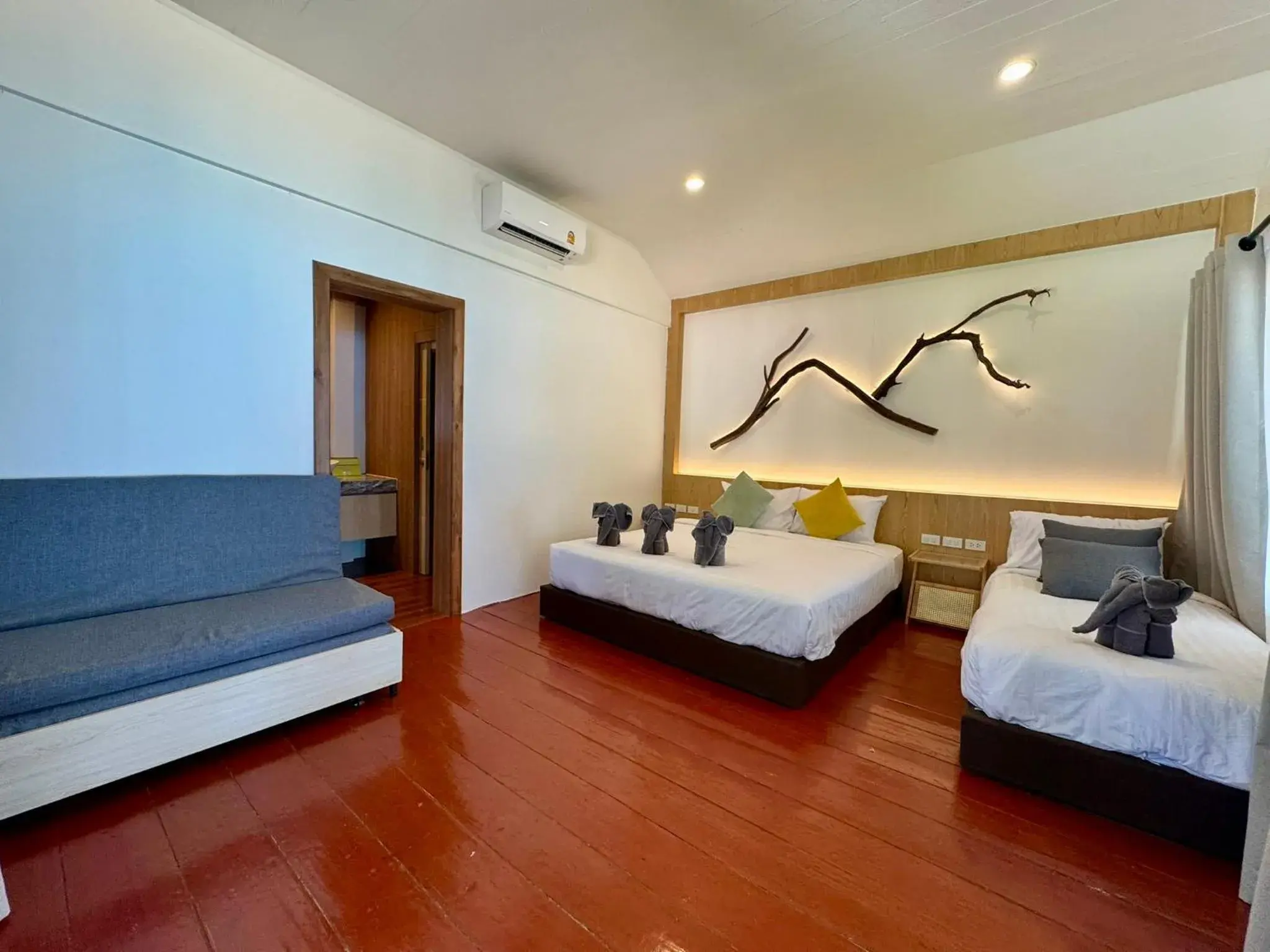 Bungalow - Beach Front in Marina Resort Koh Phayam Ranong Bungalow - Beach Front in Marina Resort Koh Phayam Ranong