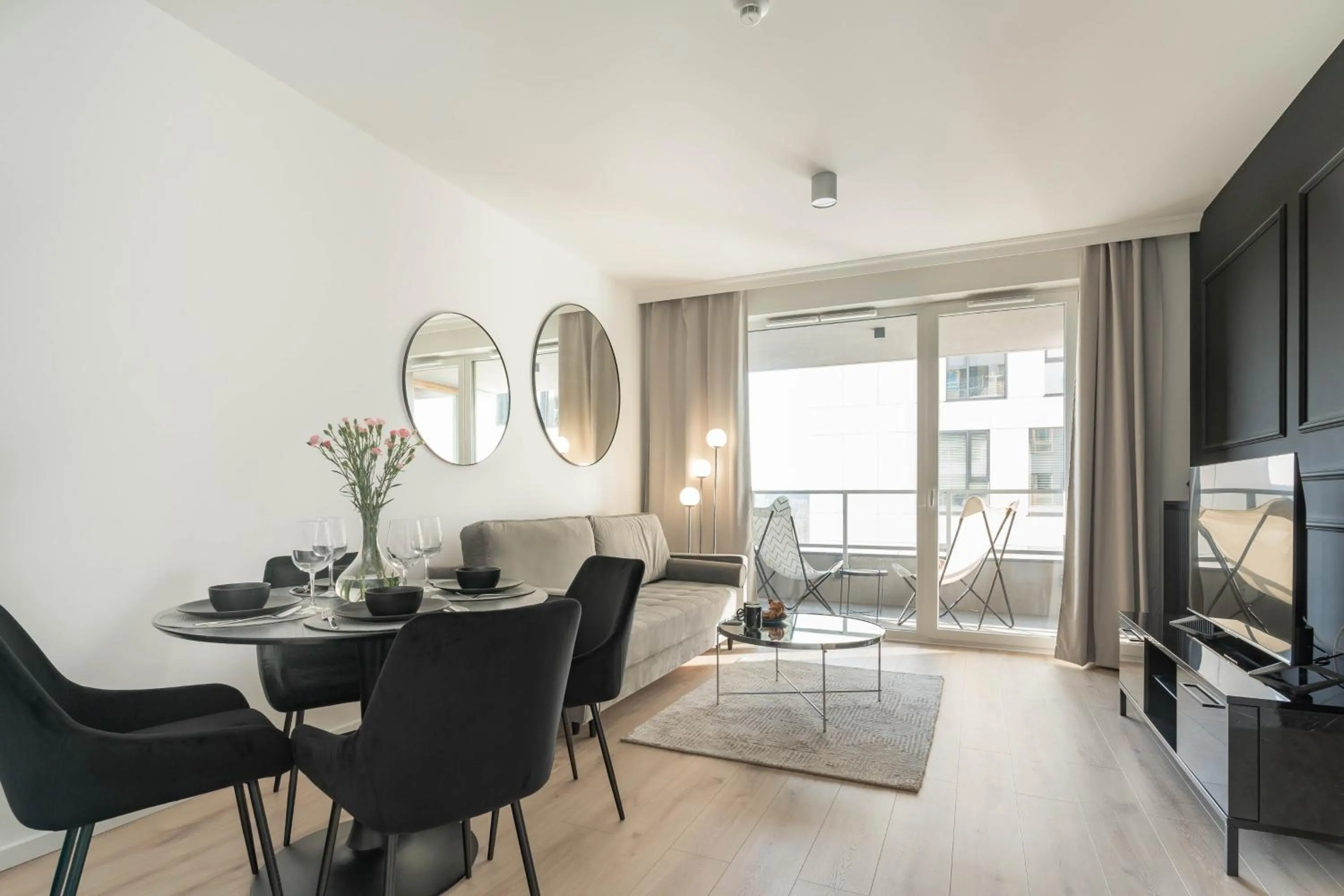 Symphony Modern Tower Apartamenty