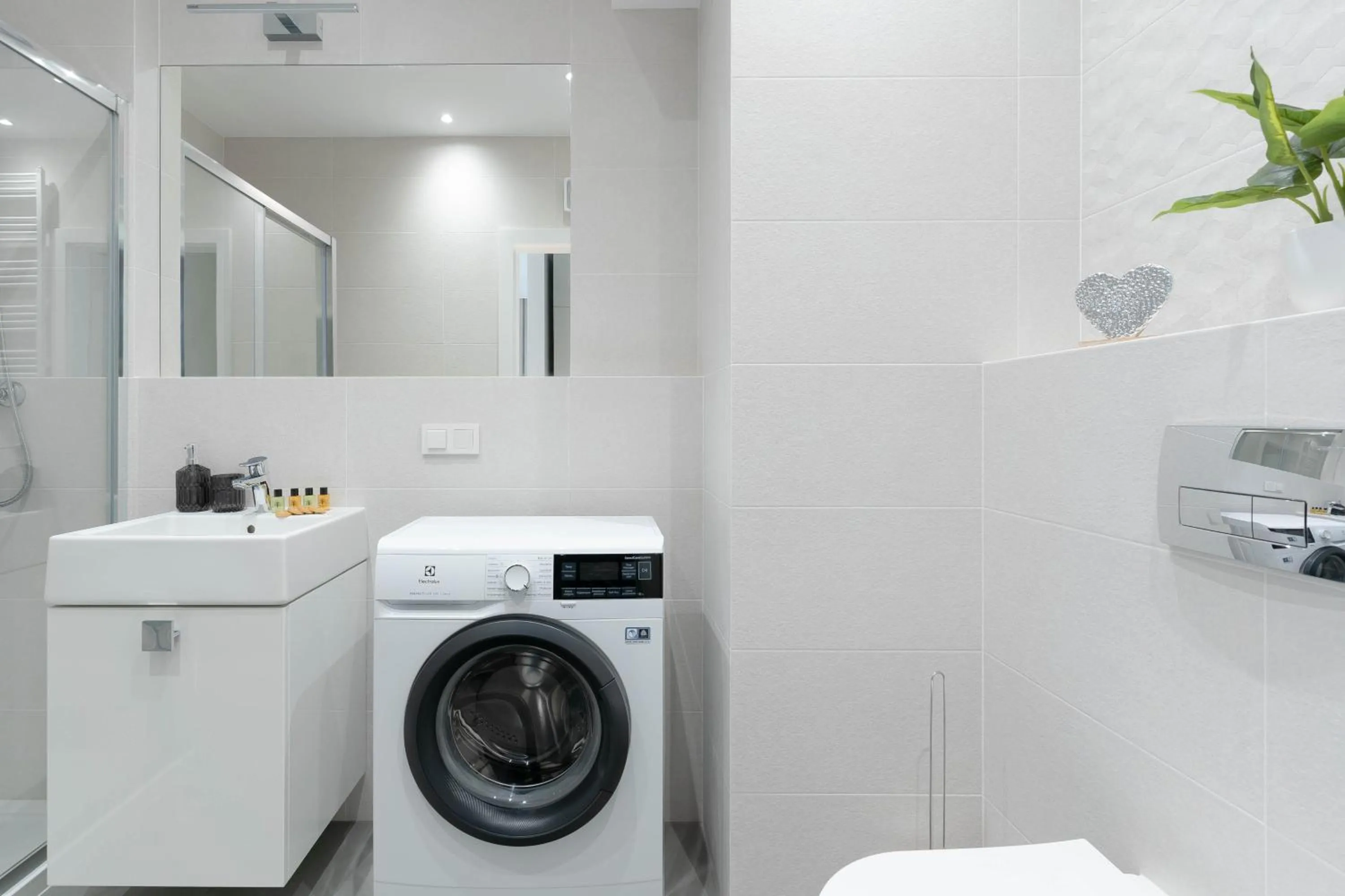 Symphony Modern Tower Apartamenty