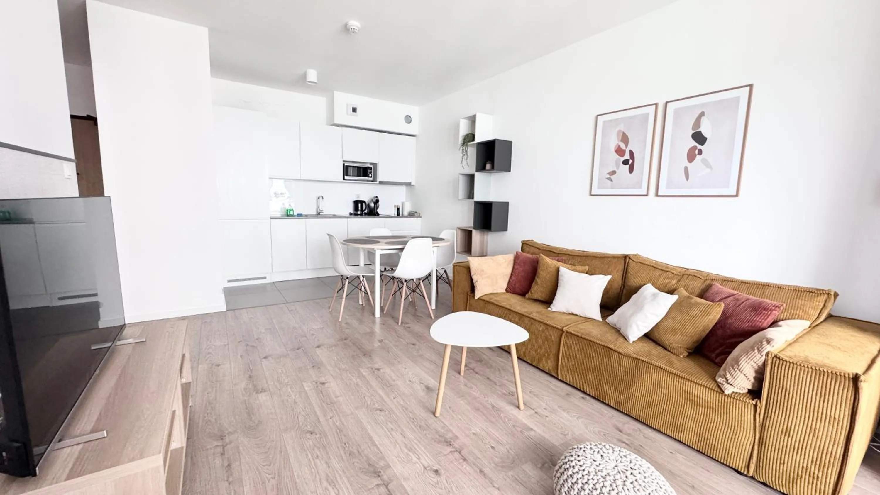 Symphony Modern Tower Apartamenty