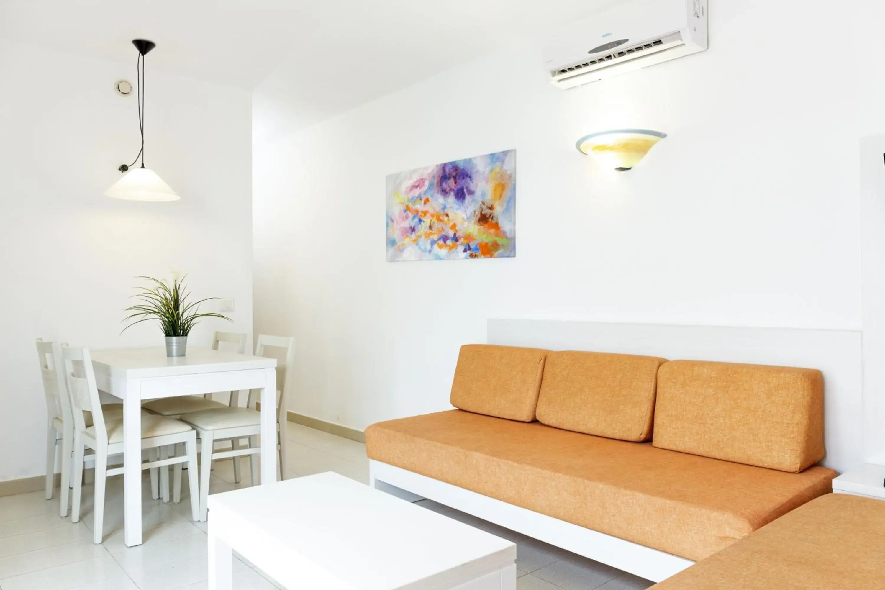 Living room in Aparthotel FLORA PARK & AQUAROCK Living room in Aparthotel FLORA PARK & AQUAROCK